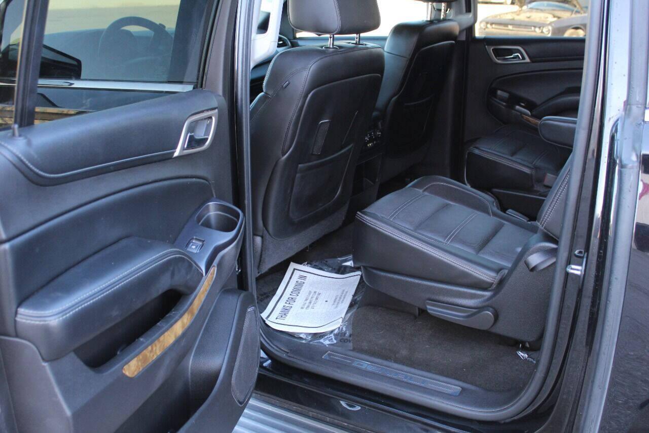 2015 Black GMC Yukon Denali XL 4WD (1GKS2JKJ5FR) with an 6.2L V8 OHV 16V engine, 6-Speed Automatic transmission, located at 4301 NW 39th , Oklahoma City, OK, 73112, (405) 949-5600, 35.512135, -97.598671 - NO DRIVERS LICENCE -NO FULL COVERAGE INSURANCE - NO CREDIT CHECK. COME ON OVER TO SUPERSPORTS, TAKE A LOOK AND TEST DRIVE. PLEASE GIVE US A CALL AT (405) 949-5600. NO LICENCIA DE CONDUCIR - NO SEGURO DE COBERTURA TOTAL - NO VERIFICACION DE CREDITO. VISITENOS EN SUPERSPORTS, MIRE NUESTRO - Photo#18