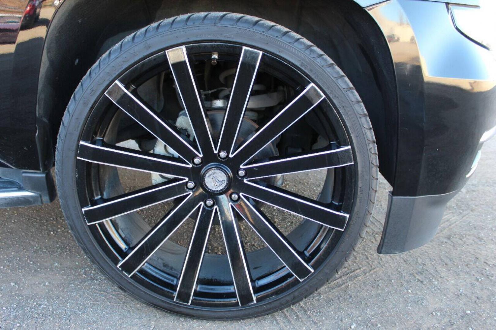 2016 Black Chevrolet Tahoe LS 2WD (1GNSCAKCXGR) with an 5.3L V8 5.3L V8 engine, Automatic 6-Speed transmission, located at 4301 NW 39th , Oklahoma City, OK, 73112, (405) 949-5600, 35.512135, -97.598671 - NO DRIVERS LICENCE NO-FULL COVERAGE INSURANCE-NO CREDIT CHECK. COME ON OVER TO SUPERSPORTS AND TAKE A LOOK AND TEST DRIVE PLEASE GIVE US A CALL AT (405) 949-5600. NO LICENCIA DE MANEJAR - NO SEGURO DE COBERTURA TOTAL - NO VERIFICACION DE CREDITO. POR FAVOR VENGAN A SUPERSPORTS,- Photo#7