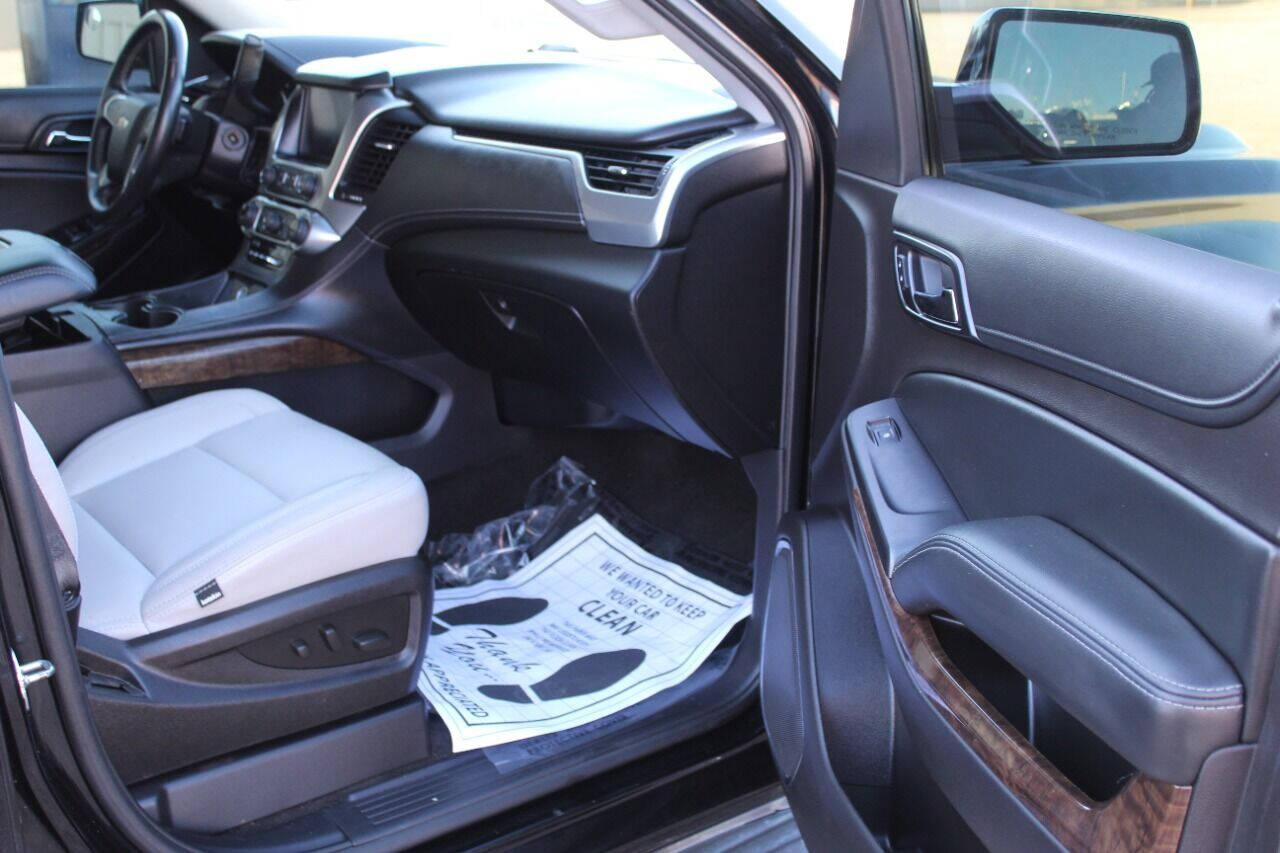 2016 Black Chevrolet Tahoe LS 2WD (1GNSCAKCXGR) with an 5.3L V8 5.3L V8 engine, Automatic 6-Speed transmission, located at 4301 NW 39th , Oklahoma City, OK, 73112, (405) 949-5600, 35.512135, -97.598671 - NO DRIVERS LICENCE NO-FULL COVERAGE INSURANCE-NO CREDIT CHECK. COME ON OVER TO SUPERSPORTS AND TAKE A LOOK AND TEST DRIVE PLEASE GIVE US A CALL AT (405) 949-5600. NO LICENCIA DE MANEJAR - NO SEGURO DE COBERTURA TOTAL - NO VERIFICACION DE CREDITO. POR FAVOR VENGAN A SUPERSPORTS, - Photo#9