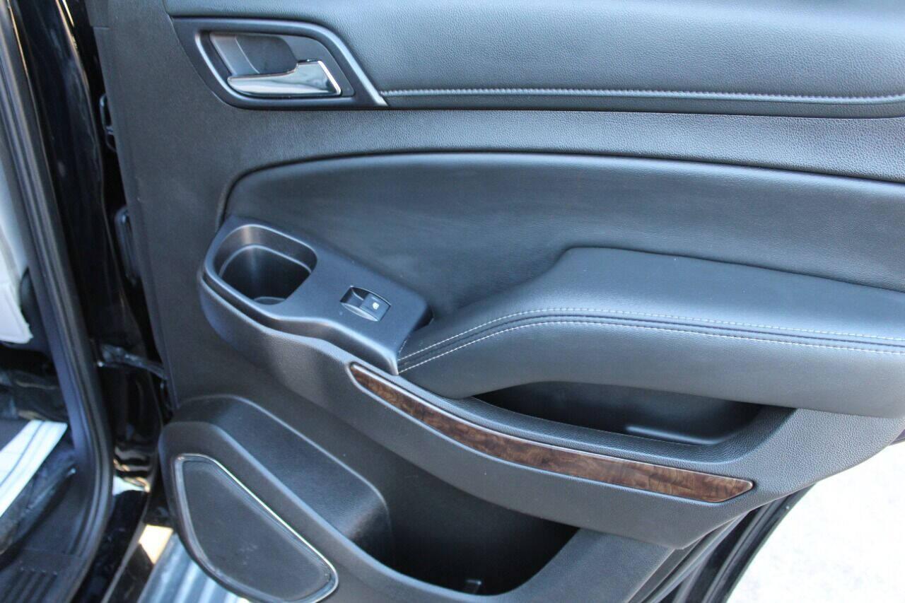 2016 Black Chevrolet Tahoe LS 2WD (1GNSCAKCXGR) with an 5.3L V8 5.3L V8 engine, Automatic 6-Speed transmission, located at 4301 NW 39th , Oklahoma City, OK, 73112, (405) 949-5600, 35.512135, -97.598671 - NO DRIVERS LICENCE NO-FULL COVERAGE INSURANCE-NO CREDIT CHECK. COME ON OVER TO SUPERSPORTS AND TAKE A LOOK AND TEST DRIVE PLEASE GIVE US A CALL AT (405) 949-5600. NO LICENCIA DE MANEJAR - NO SEGURO DE COBERTURA TOTAL - NO VERIFICACION DE CREDITO. POR FAVOR VENGAN A SUPERSPORTS, - Photo#12