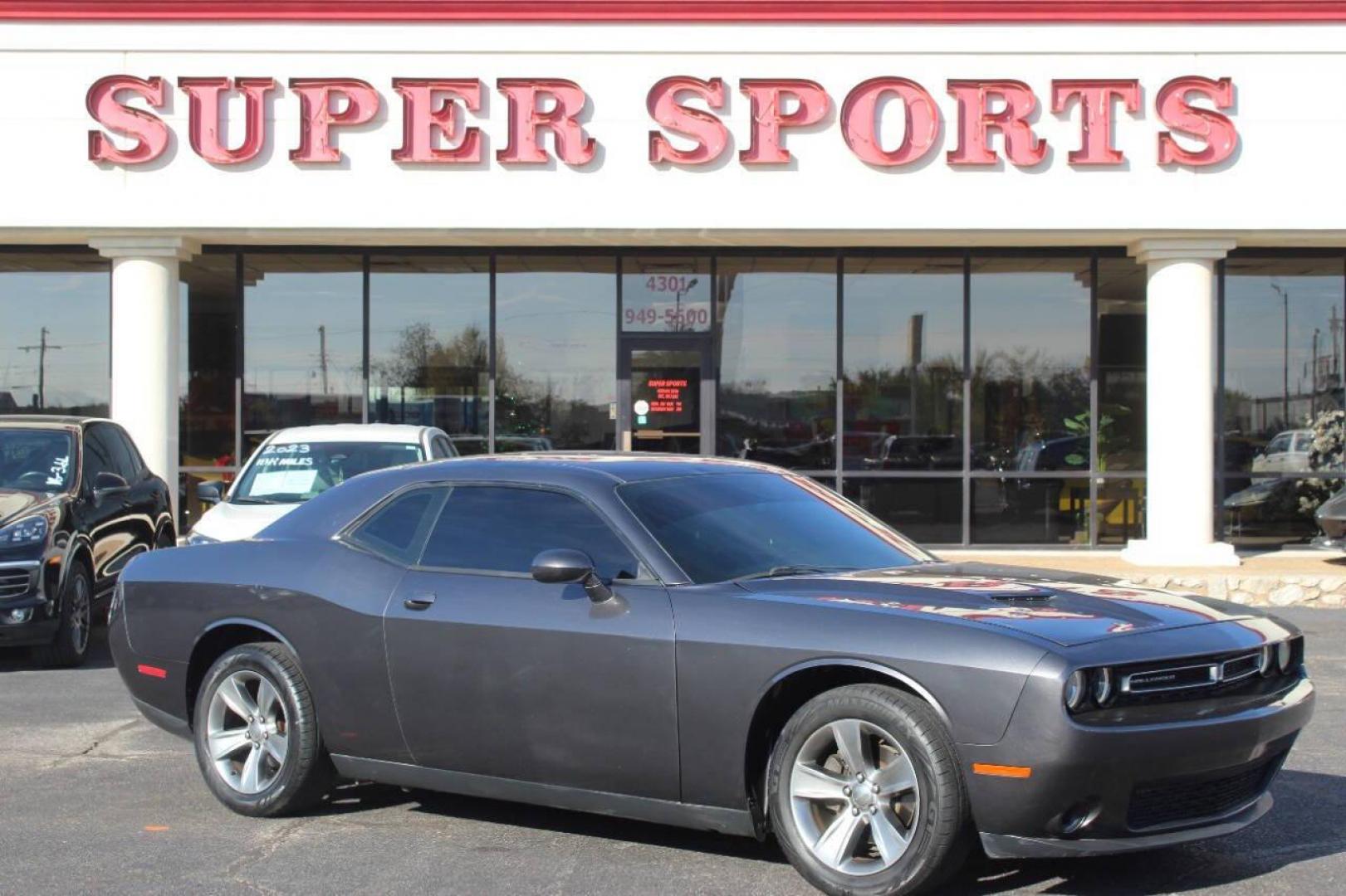 2015 Gray Dodge Challenger SXT (2C3CDZAG8FH) with an 3.6L V6 DOHC 24V engine, 5-Speed Automatic transmission, located at 4301 NW 39th , Oklahoma City, OK, 73112, (405) 949-5600, 35.512135, -97.598671 - NO DRIVERS LICENCE NO-FULL COVERAGE INSURANCE-NO CREDIT CHECK. COME ON OVER TO SUPERSPORTS AND TAKE A LOOK AND TEST DRIVE. PLEASE GIVE US A CALL AT (405) 949-5600. NO LICENSIA DE MANEJAR- NO SEGURO DE COBERTURA TOTAL- NO VERIFICACCION DE CREDITO. POR FAVOR VENGAN A SUPERSPORTS, ECHE UN - Photo#2