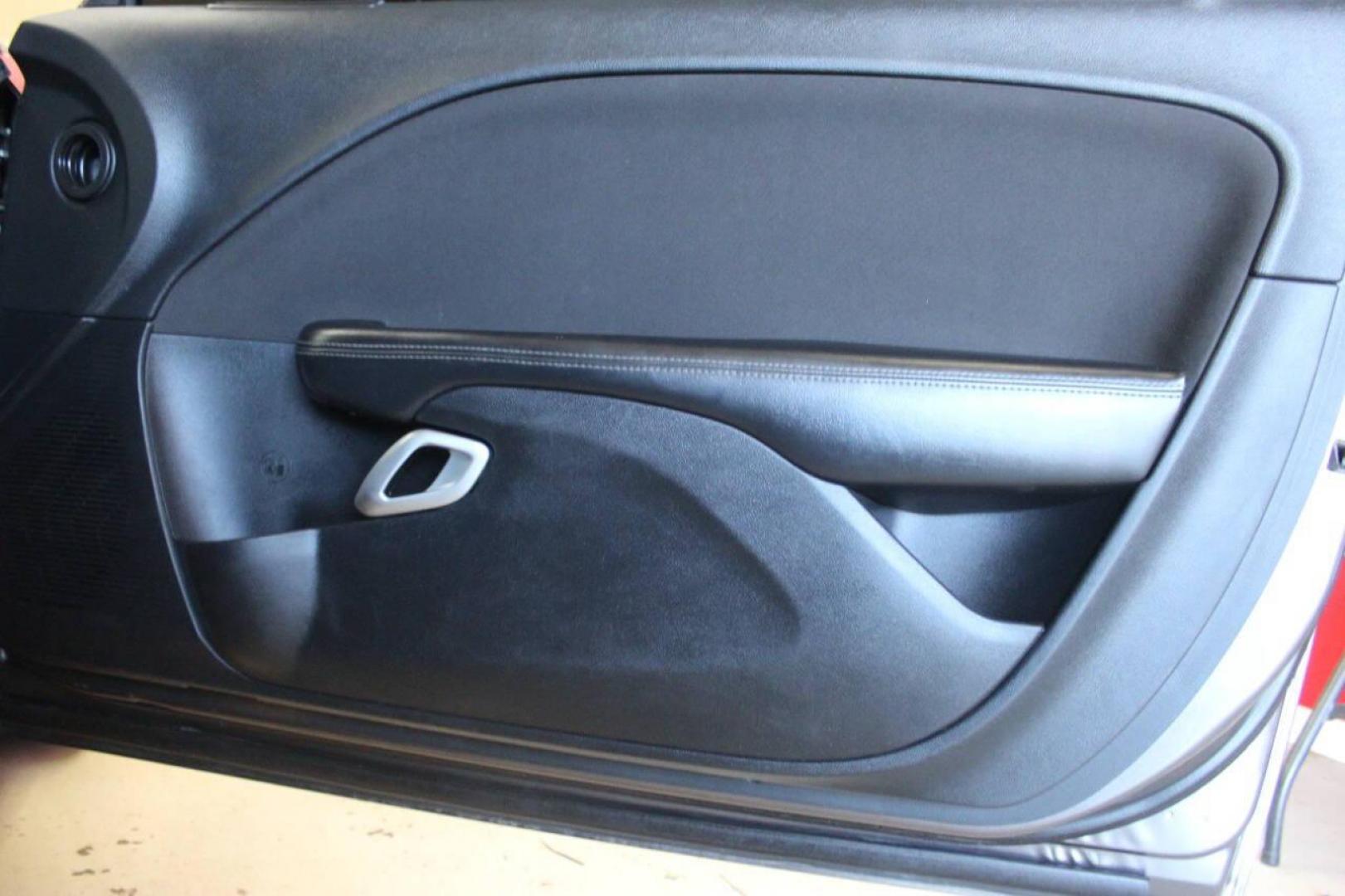 2015 Gray Dodge Challenger SXT (2C3CDZAG8FH) with an 3.6L V6 DOHC 24V engine, 5-Speed Automatic transmission, located at 4301 NW 39th , Oklahoma City, OK, 73112, (405) 949-5600, 35.512135, -97.598671 - NO DRIVERS LICENCE NO-FULL COVERAGE INSURANCE-NO CREDIT CHECK. COME ON OVER TO SUPERSPORTS AND TAKE A LOOK AND TEST DRIVE. PLEASE GIVE US A CALL AT (405) 949-5600. NO LICENSIA DE MANEJAR- NO SEGURO DE COBERTURA TOTAL- NO VERIFICACCION DE CREDITO. POR FAVOR VENGAN A SUPERSPORTS, ECHE UN - Photo#9