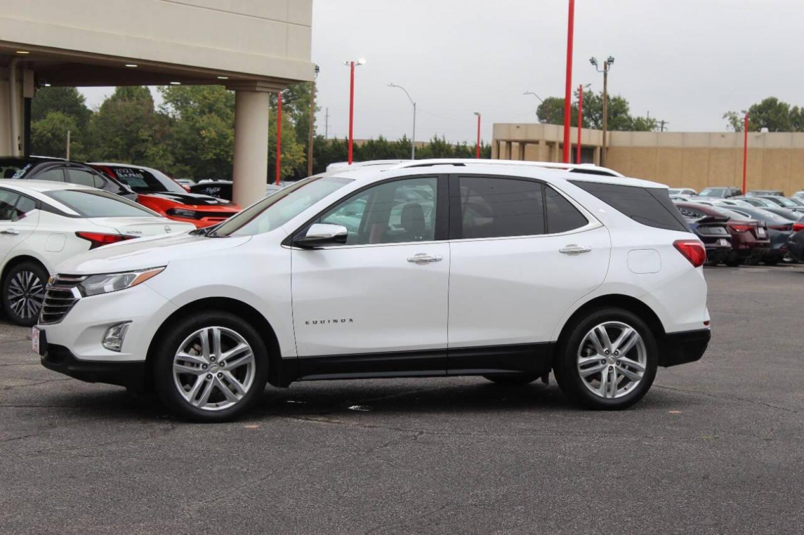 2019 White Chevrolet Equinox Premier 2.0 AWD (2GNAXYEX2K6) with an 2.0L L4 DOHC 16V engine, 9A transmission, located at 4301 NW 39th , Oklahoma City, OK, 73112, (405) 949-5600, 35.512135, -97.598671 - NO DRIVERS LICENSE - NO FULL COVERAGE INSURANCE - NO CREDIT CHECK. COME ON OVER TO SUPERSPORTS AND TAKE A LOOK AND TEST DRIVE PLEASE GIVE US A CALL AT (405) 949-5600. NO LICENCIA DE MANEJAR - NO SEGURO DE COBERTURA TOTAL - NO VERIFICACION DE CREDITO. POR FAVOR VENGAN A SUPERSPOR - Photo#5