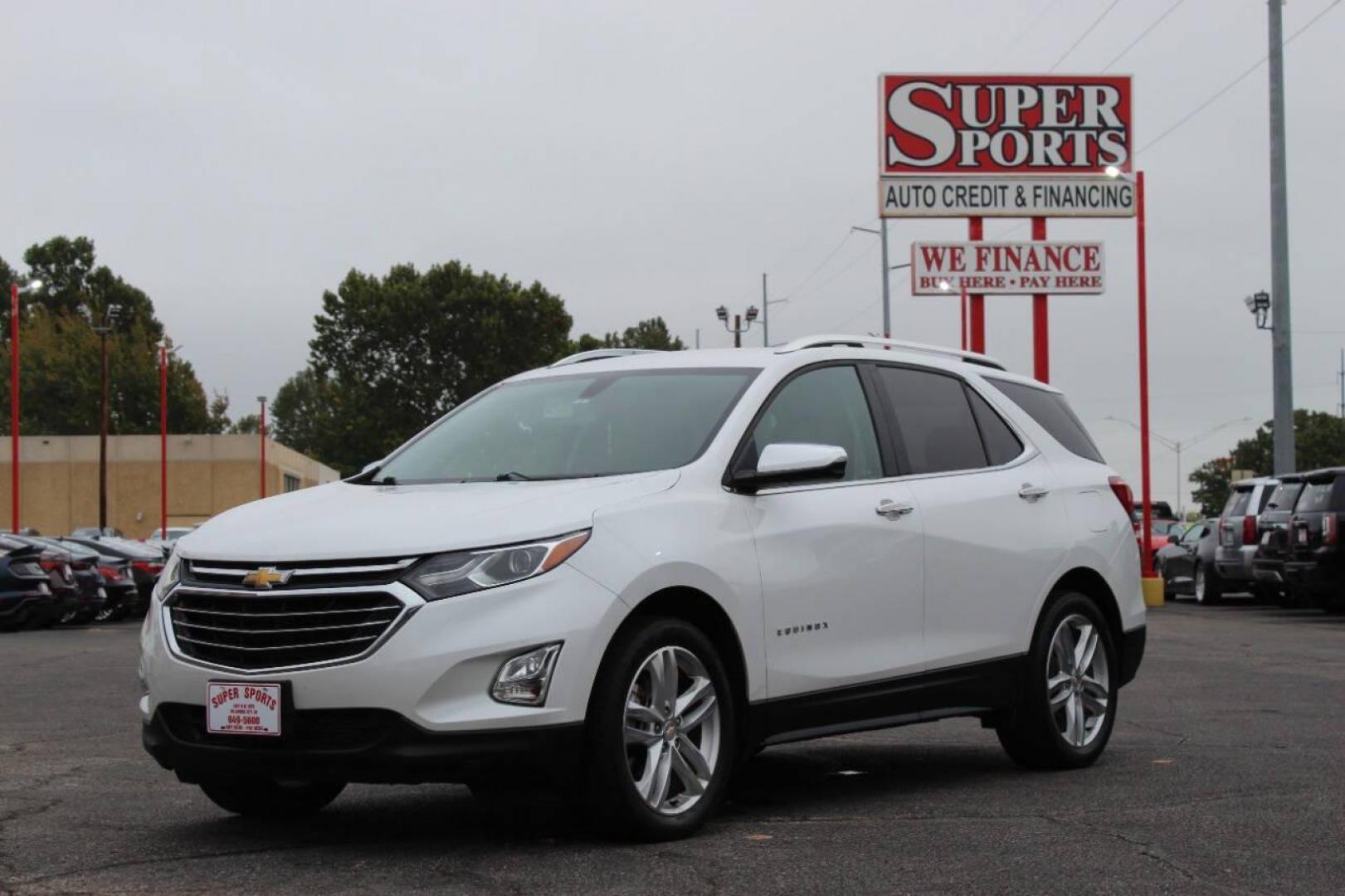 2019 White Chevrolet Equinox Premier 2.0 AWD (2GNAXYEX2K6) with an 2.0L L4 DOHC 16V engine, 9A transmission, located at 4301 NW 39th , Oklahoma City, OK, 73112, (405) 949-5600, 35.512135, -97.598671 - NO DRIVERS LICENSE - NO FULL COVERAGE INSURANCE - NO CREDIT CHECK. COME ON OVER TO SUPERSPORTS AND TAKE A LOOK AND TEST DRIVE PLEASE GIVE US A CALL AT (405) 949-5600. NO LICENCIA DE MANEJAR - NO SEGURO DE COBERTURA TOTAL - NO VERIFICACION DE CREDITO. POR FAVOR VENGAN A SUPERSPOR - Photo#6