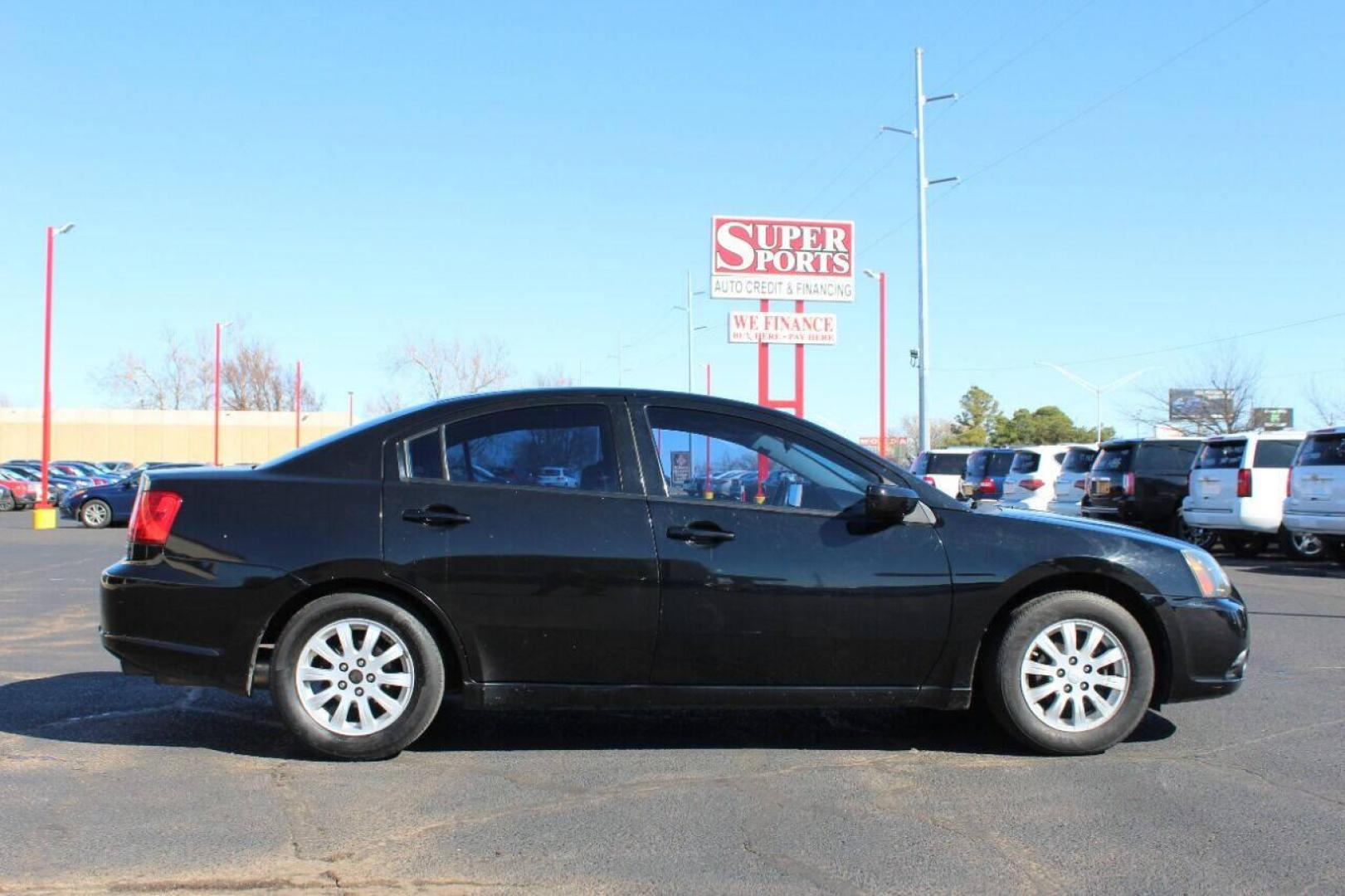 2011 Black Mitsubishi Galant FE (4A32B2FF1BE) with an 2.4L L4 SOHC 16V engine, 4-Speed Automatic transmission, located at 4301 NW 39th , Oklahoma City, OK, 73112, (405) 949-5600, 35.512135, -97.598671 - NO DRIVERS LICENCE NO-FULL COVERAGE INSURANCE-NO CREDIT CHECK. COME ON OVER TO SUPERSPORTS AND TAKE A LOOK AND TEST DRIVE PLEASE GIVE US A CALL AT (405) 949-5600. NO LICENSIA DE MANEJAR- NO SEGURO DE COBERTURA TOTAL- NO VERIFICACCION DE CREDITO. POR FAVOR VENGAN A SUPERSPORTS, E - Photo#3