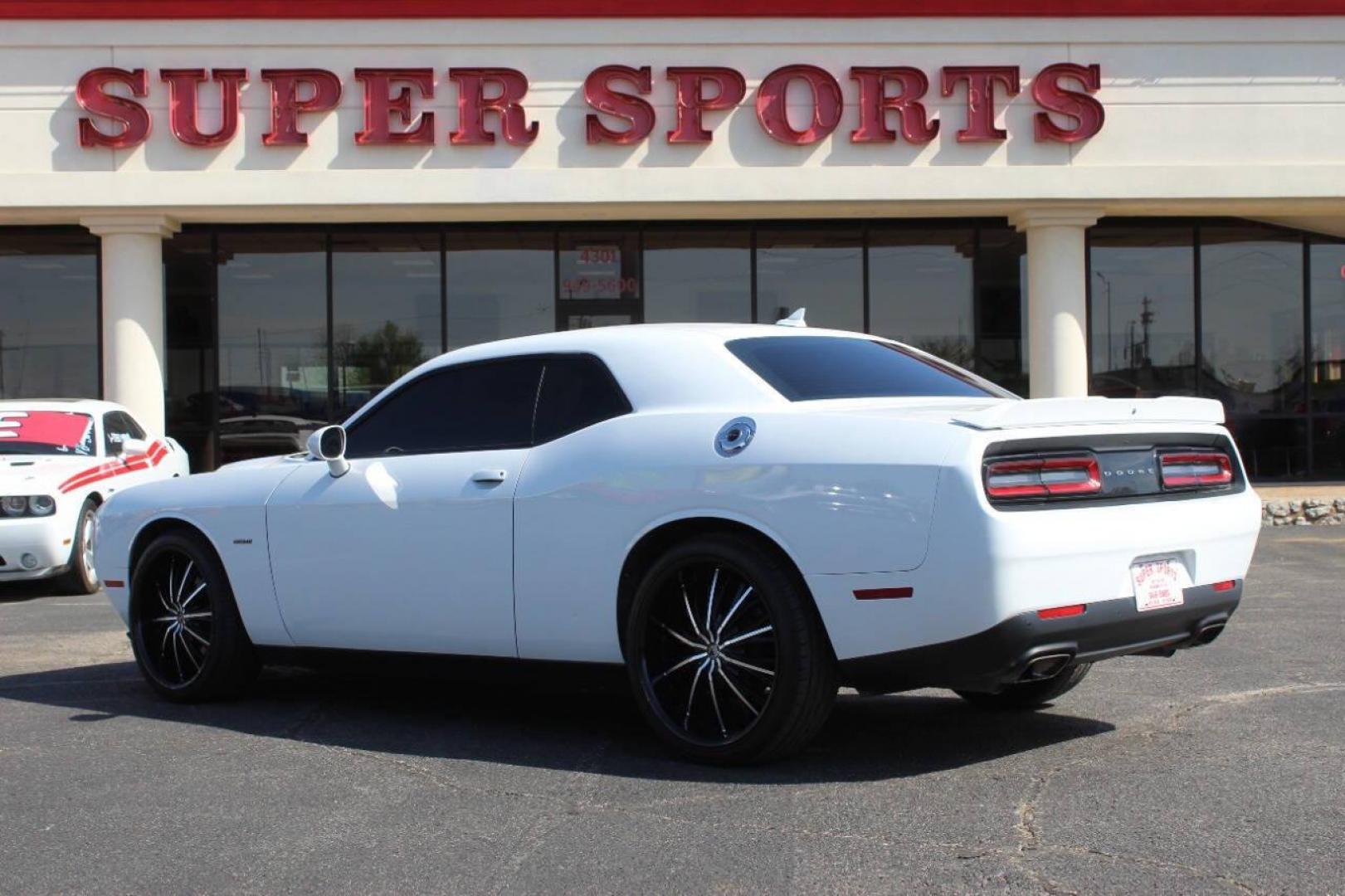 2017 White Dodge Challenger R/T Plus (2C3CDZBTXHH) with an 5.7L V8 OHV 16V engine, Automatic 8-Speed transmission, located at 4301 NW 39th , Oklahoma City, OK, 73112, (405) 949-5600, 35.512135, -97.598671 - NO DRIVERS LICENCE NO-FULL COVERAGE INSURANCE-NO CREDIT CHECK. COME ON OVER TO SUPERSPORTS AND TAKE A LOOK AND TEST DRIVE. PLEASE GIVE US A CALL AT (405) 949-5600. NO LICENSIA DE MANEJAR- NO SEGURO DE COBERTURA TOTAL- NO VERIFICACCION DE CREDITO. POR FAVOR VENGAN A SUPERSPORTS, ECHE U - Photo#5