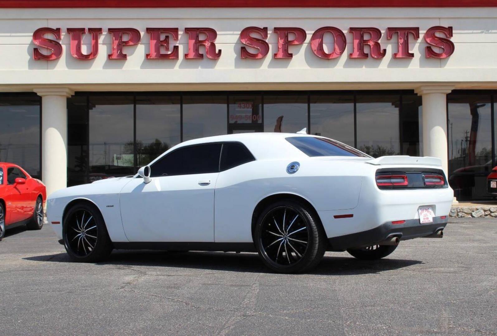 2017 White Dodge Challenger R/T Plus (2C3CDZBTXHH) with an 5.7L V8 5.7L V8 engine, Automatic 8-Speed transmission, located at 4301 NW 39th , Oklahoma City, OK, 73112, (405) 949-5600, 35.512135, -97.598671 - NO DRIVERS LICENCE NO-FULL COVERAGE INSURANCE-NO CREDIT CHECK. COME ON OVER TO SUPERSPORTS AND TAKE A LOOK AND TEST DRIVE. PLEASE GIVE US A CALL AT (405) 949-5600. NO LICENSIA DE MANEJAR- NO SEGURO DE COBERTURA TOTAL- NO VERIFICACCION DE CREDITO. POR FAVOR VENGAN A SUPERSPORTS, ECHE UN - Photo#4