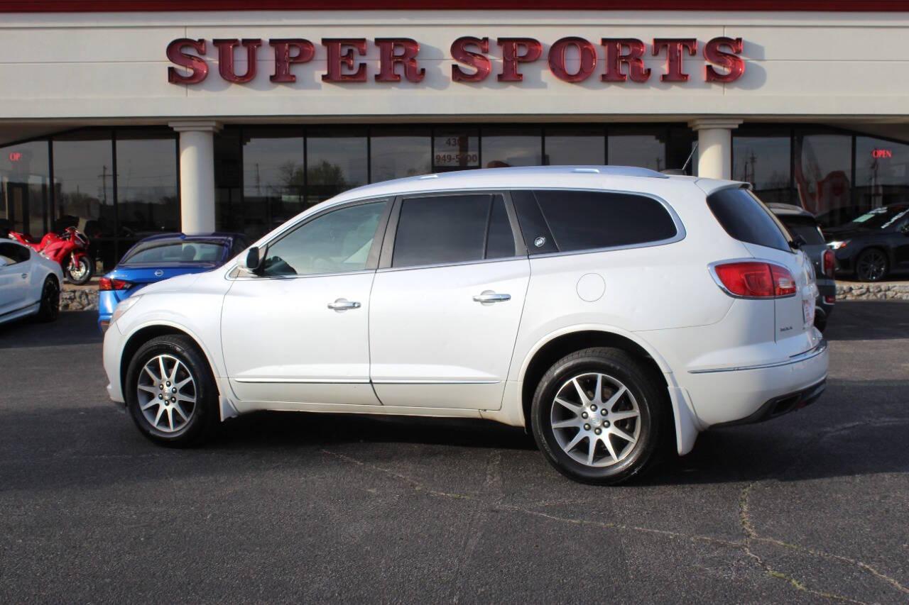 2016 White Buick Enclave Leather FWD (5GAKRBKD9GJ) with an 3.6L V6 3.6L V6 engine, Automatic 6-Speed transmission, located at 4301 NW 39th , Oklahoma City, OK, 73112, (405) 949-5600, 35.512135, -97.598671 - NO DRIVERS LICENCE NO - FULL COVERAGE INSURANCE-NO CREDIT CHECK. COME ON OVER TO SUPER SPORTS AND TAKE A LOOK AND TEST DRIVE PLEASE GIVE US A CALL AT (405) 949-5600. NO LICENCIA DE MANEJAR - NO SEGURO DE COBERTURA TOTAL - NO VERIFICACION DE CREDITO. POR FAVOR VENGAN A SUPERSPORTS, ECHE - Photo#6
