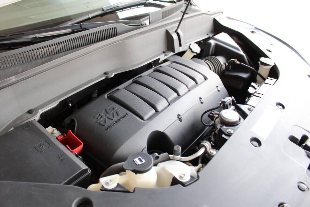 2016 White Buick Enclave Leather FWD (5GAKRBKD9GJ) with an 3.6L V6 3.6L V6 engine, Automatic 6-Speed transmission, located at 4301 NW 39th , Oklahoma City, OK, 73112, (405) 949-5600, 35.512135, -97.598671 - NO DRIVERS LICENCE NO - FULL COVERAGE INSURANCE-NO CREDIT CHECK. COME ON OVER TO SUPER SPORTS AND TAKE A LOOK AND TEST DRIVE PLEASE GIVE US A CALL AT (405) 949-5600. NO LICENCIA DE MANEJAR - NO SEGURO DE COBERTURA TOTAL - NO VERIFICACION DE CREDITO. POR FAVOR VENGAN A SUPERSPORTS, ECHE - Photo#7