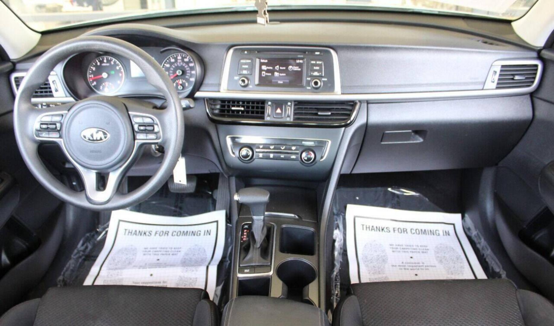 2017 Gray Kia Optima LX (5XXGT4L30HG) with an 2.4L L4 DOHC 16V engine, 6A transmission, located at 4301 NW 39th , Oklahoma City, OK, 73112, (405) 949-5600, 35.512135, -97.598671 - NO DRIVERS LICENCE NO-FULL COVERAGE INSURANCE-NO CREDIT CHECK. COME ON OVER TO SUPERSPORTS AND TAKE A LOOK AND TEST DRIVE. PLEASE GIVE US A CALL AT (405) 949-5600. NO LICENSIA DE MANEJAR- NO SEGURO DE COBERTURA TOTAL- NO VERIFICACCION DE CREDITO. POR FAVOR VENGAN A SUPERSPORTS, ECHE UN - Photo#14