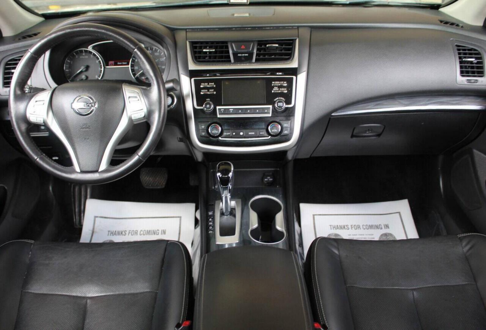 2018 Black Nissan Altima 2.5 (1N4AL3AP2JC) with an 2.5L L4 DOHC 16V engine, CVT transmission, located at 4301 NW 39th , Oklahoma City, OK, 73112, (405) 949-5600, 35.512135, -97.598671 - NO DRIVERS LICENSE - NO FULL COVERAGE INSURANCE - NO CREDIT CHECK. COME ON OVER TO SUPERSPORTS AND TAKE A LOOK AND TEST DRIVE. PLEASE GIVE US A CALL AT (405) 949-5600. NO LICENCIA DE MANEJAR - NO SEGURO DE COBERTURA TOTAL - NO VERIFICACION DE CREDITO. POR FAVOR VENGAN A SUPERSPORTS, ECH - Photo#17