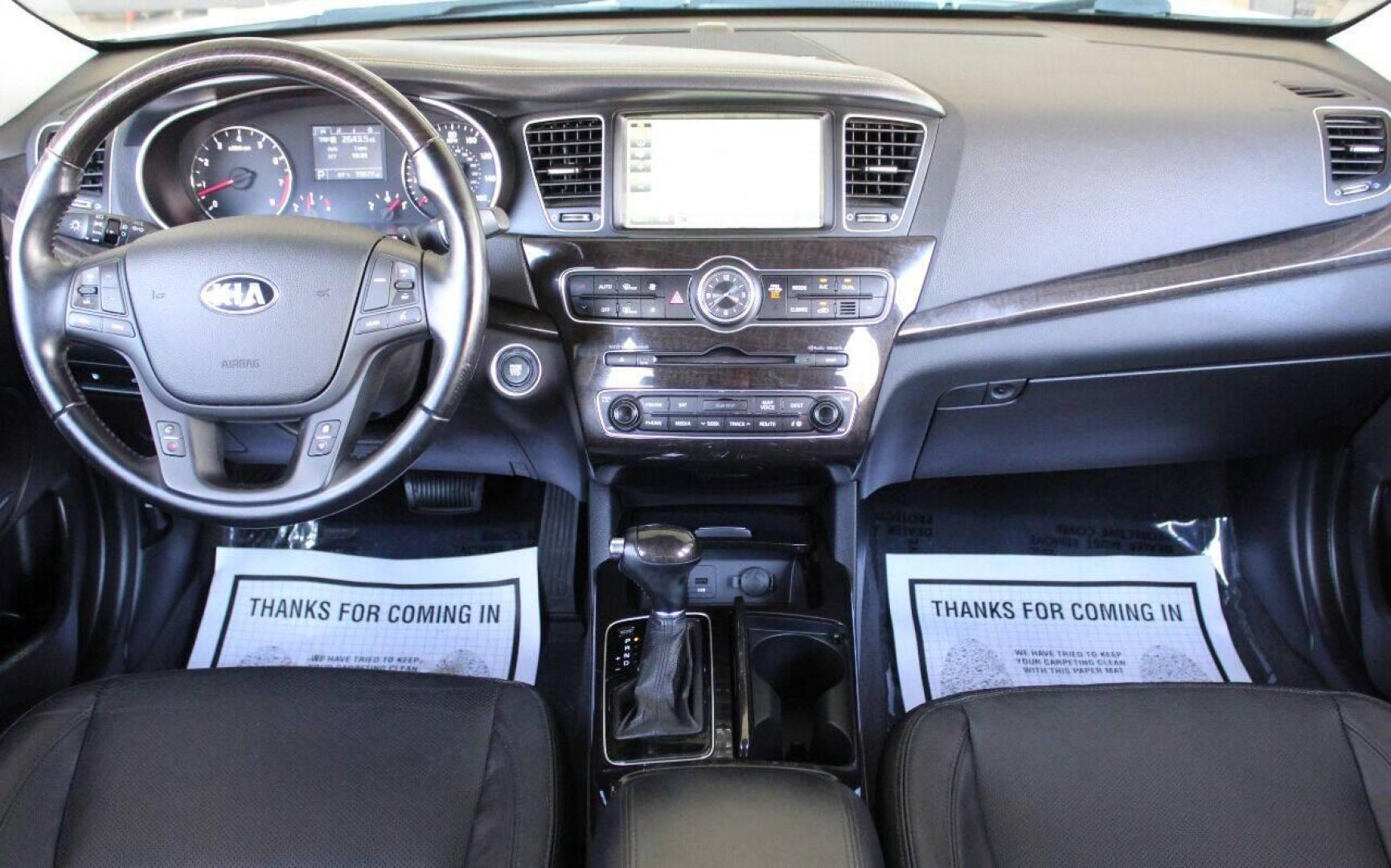 2015 White Kia Cadenza Premium (KNALN4D76F5) with an 3.3L V6 DOHC 24V engine, 6-Speed Automatic transmission, located at 4301 NW 39th , Oklahoma City, OK, 73112, (405) 949-5600, 35.512135, -97.598671 - NO DRIVERS LICENCE NO-FULL COVERAGE INSURANCE-NO CREDIT CHECK. COME ON OVER TO SUPERSPORTS AND TAKE A LOOK AND TEST DRIVE. PLEASE GIVE US A CALL AT (405) 949-5600. NO LICENSIA DE MANEJAR- NO SEGURO DE COBERTURA TOTAL- NO VERIFICACCION DE CREDITO. POR FAVOR VENGAN A SUPERSPORTS, ECHE UN - Photo#18