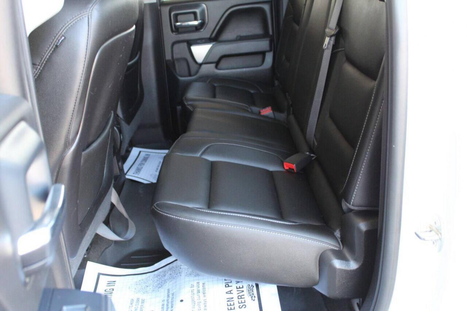 2015 White Chevrolet Silverado 1500 LT Double Cab 2WD (1GCRCREC4FZ) with an 5.3L V8 OHV 16V engine, 6-Speed Automatic transmission, located at 4301 NW 39th , Oklahoma City, OK, 73112, (405) 949-5600, 35.512135, -97.598671 - NO DRIVERS LICENCE NO-FULL COVERAGE INSURANCE-NO CREDIT CHECK. COME ON OVER TO SUPERSPORTS AND TAKE A LOOK AND TEST DRIVE. PLEASE GIVE US A CALL AT (405) 949-5600. NO LICENSIA DE MANEJAR- NO SEGURO DE COBERTURA TOTAL- NO VERIFICACCION DE CREDITO. POR FAVOR VENGAN A SUPERSPORTS, ECHE UN - Photo#22