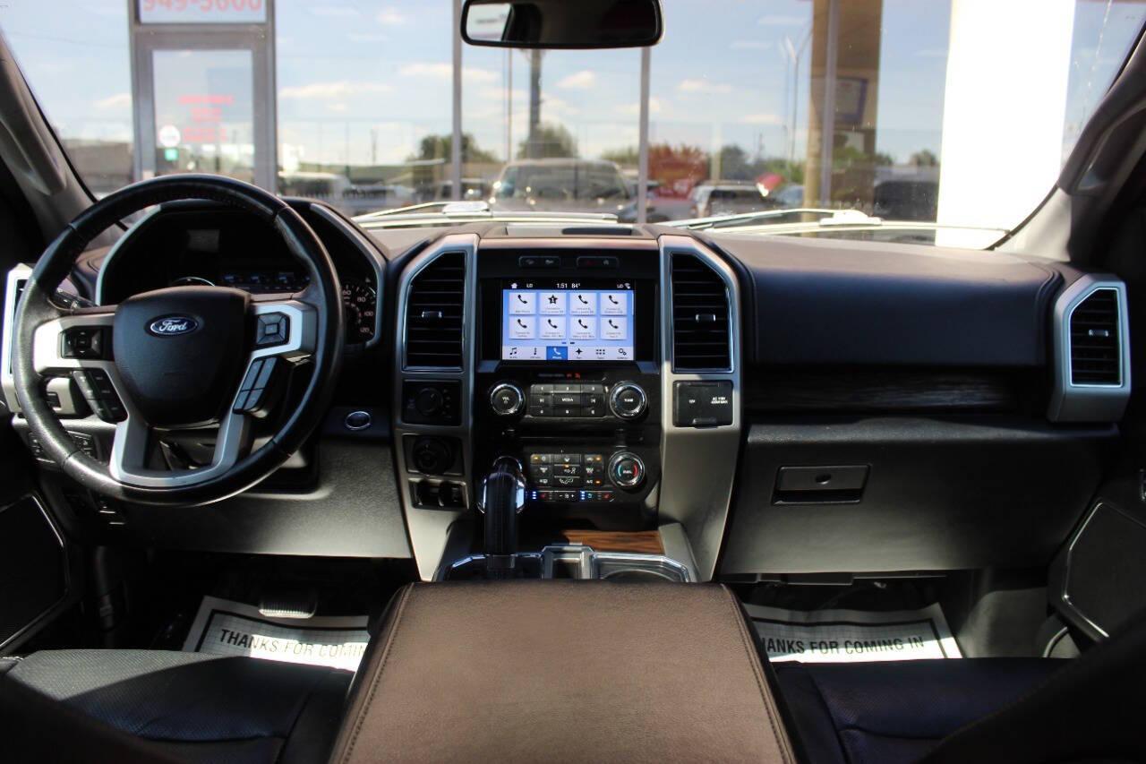 2018 Champagne Ford F-150 XLT SuperCrew 5.5-ft. Bed 4WD (1FTEW1EGXJK) with an 3.5L V6 TURBO engine, 6A transmission, located at 4301 NW 39th , Oklahoma City, OK, 73112, (405) 949-5600, 35.512135, -97.598671 - NO DRIVERS LICENCE -NO FULL COVERAGE INSURANCE - NO CREDIT CHECK. COME ON OVER TO SUPERSPORTS, TAKE A LOOK AND TEST DRIVE. PLEASE GIVE US A CALL AT (405) 949-5600. NO LICENCIA DE CONDUCIR - NO SEGURO DE COBERTURA TOTAL - NO VERIFICACION DE CREDITO. VISITENOS EN SUPERSPORTS, MIRE NUESTRO - Photo#16