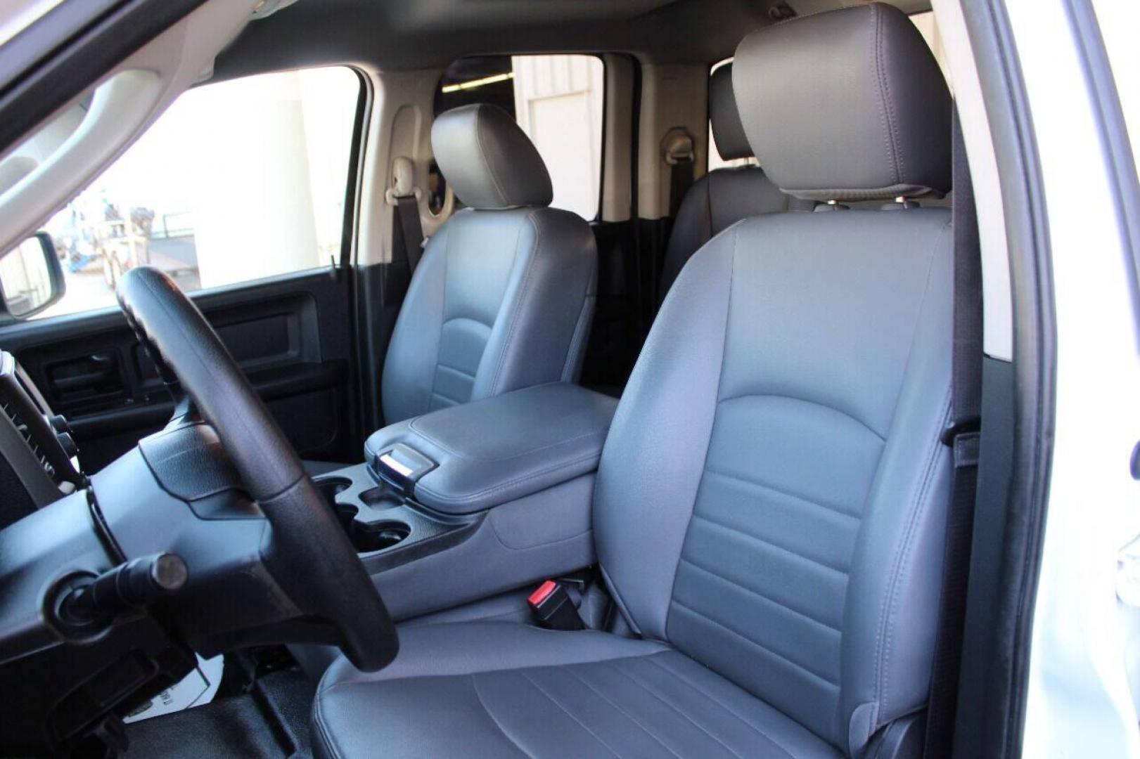 2017 White RAM 1500 Tradesman Quad Cab 2WD (1C6RR6FT3HS) with an 5.7L V8 OHV 16V engine, 8A transmission, located at 4301 NW 39th , Oklahoma City, OK, 73112, (405) 949-5600, 35.512135, -97.598671 - NO DRIVERS LICENSE - NO FULL COVERAGE INSURANCE - NO CREDIT CHECK. COME ON OVER TO SUPERSPORTS AND TAKE A LOOK AND TEST DRIVE. PLEASE GIVE US A CALL AT (405) 949-5600. NO LICENCIA DE MANEJAR - NO SEGURO DE COBERTURA TOTAL - NO VERIFICACION DE CREDITO. POR FAVOR VENGAN A SUPERSPORTS, ECH - Photo#23