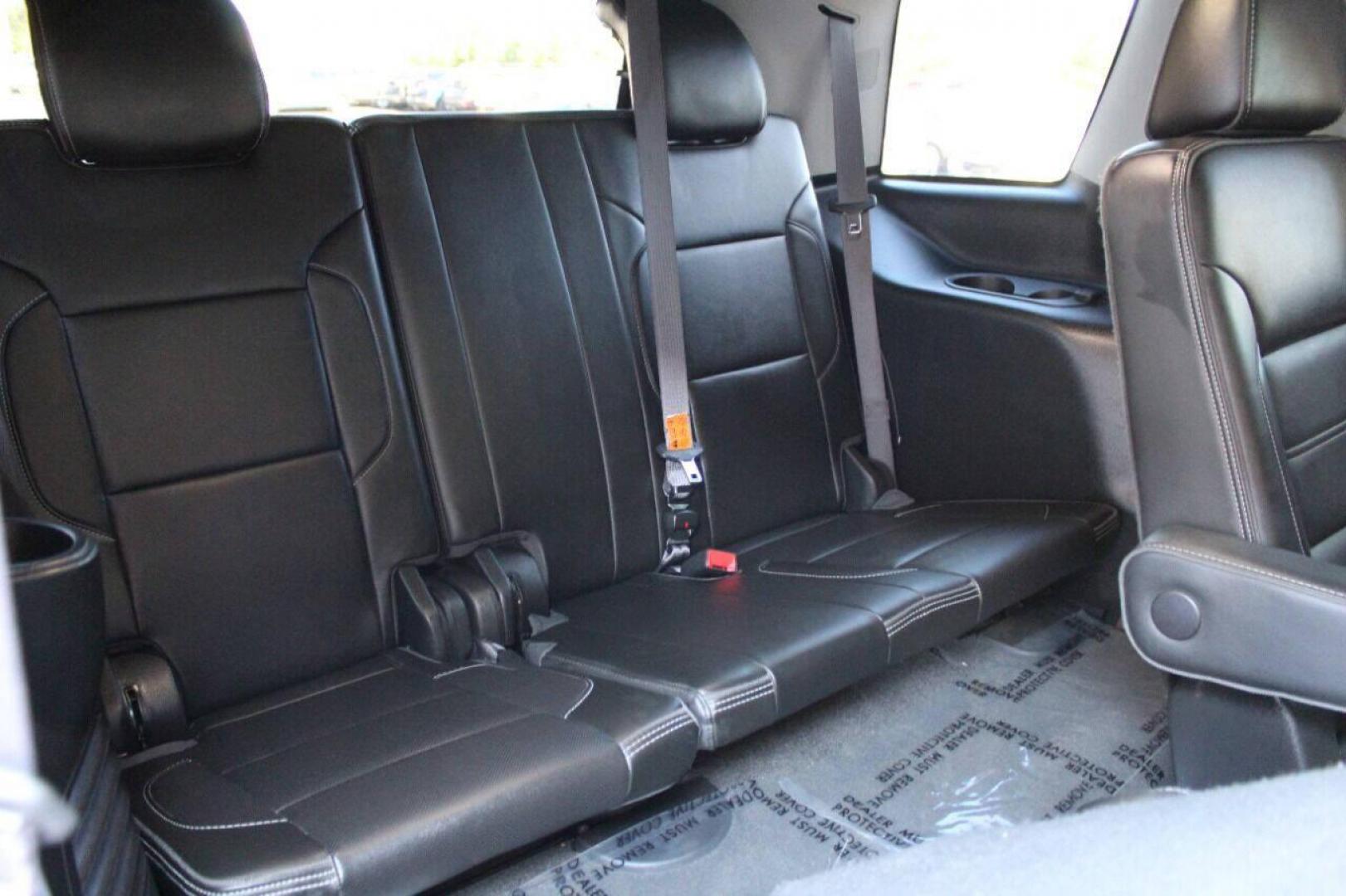 2017 Gray GMC Yukon Denali 4WD (1GKS2CKJ0HR) with an 6.2L V8 OHV 16V engine, 6A transmission, located at 4301 NW 39th , Oklahoma City, OK, 73112, (405) 949-5600, 35.512135, -97.598671 - Photo#12