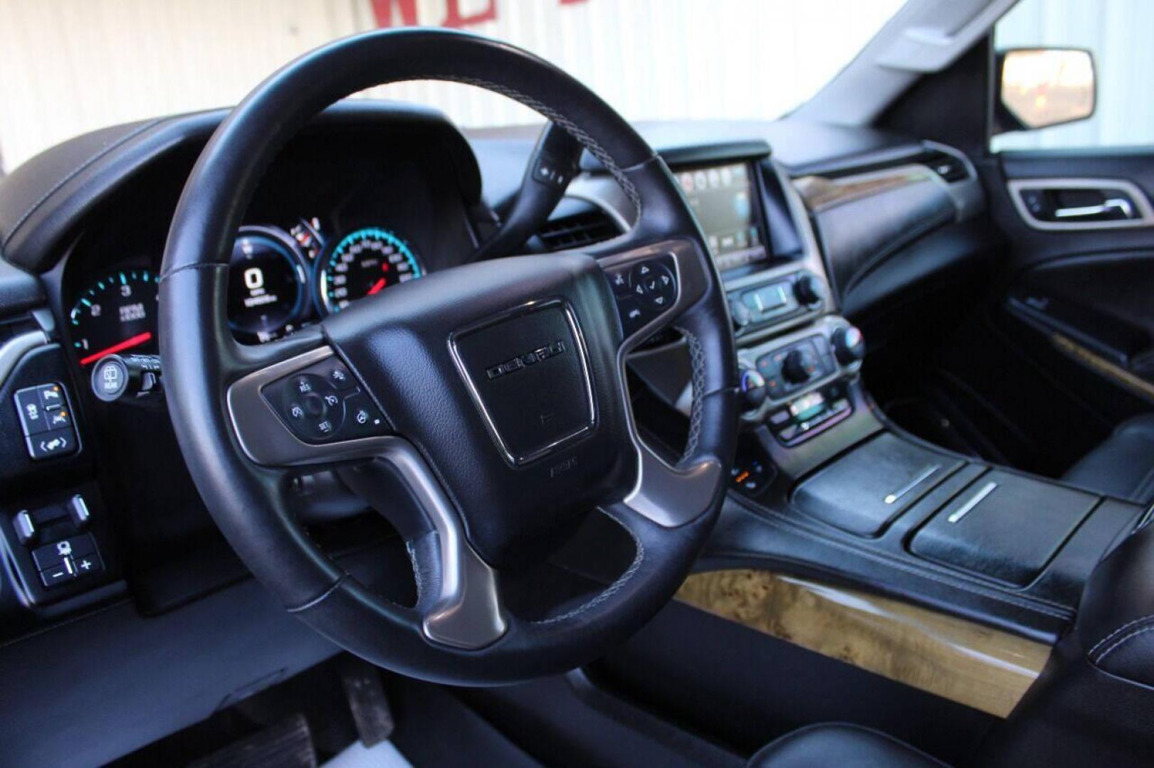 2017 Gray GMC Yukon Denali 4WD (1GKS2CKJ0HR) with an 6.2L V8 OHV 16V engine, 6A transmission, located at 4301 NW 39th , Oklahoma City, OK, 73112, (405) 949-5600, 35.512135, -97.598671 - Photo#17
