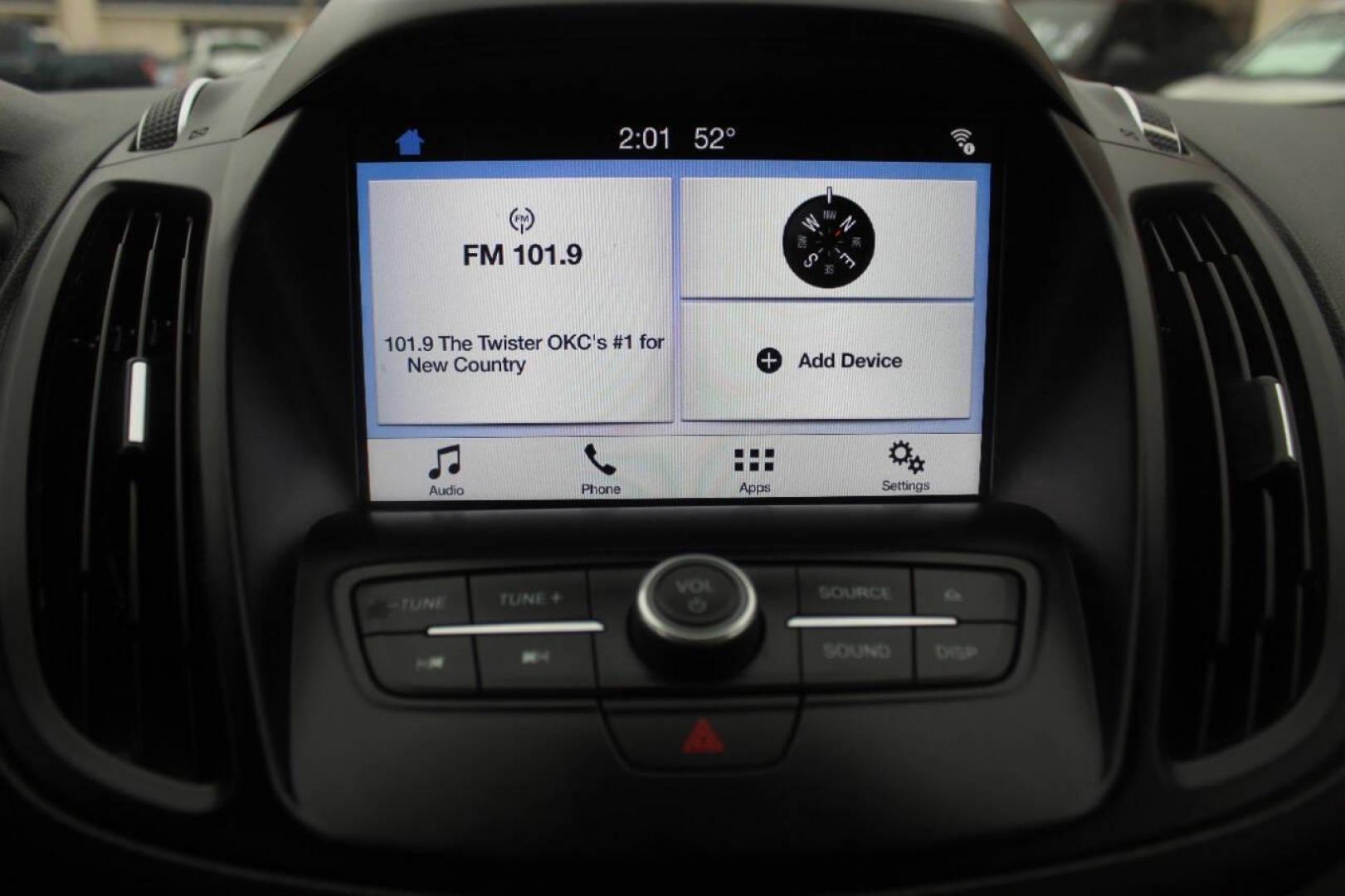 2017 Black Ford Escape SE FWD (1FMCU0GD4HU) with an 1.5L L4 DOHC 16V engine, 6A transmission, located at 4301 NW 39th , Oklahoma City, OK, 73112, (405) 949-5600, 35.512135, -97.598671 - NO DRIVERS LICENCE NO-FULL COVERAGE INSURANCE-NO CREDIT CHECK. COME ON OVER TO SUPERSPORTS AND TAKE A LOOK AND TEST DRIVE. PLEASE GIVE US A CALL AT (405) 949-5600. NO LICENSIA DE MANEJAR- NO SEGURO DE COBERTURA TOTAL- NO VERIFICACCION DE CREDITO. POR FAVOR VENGAN A SUPERSPORTS, - Photo#20
