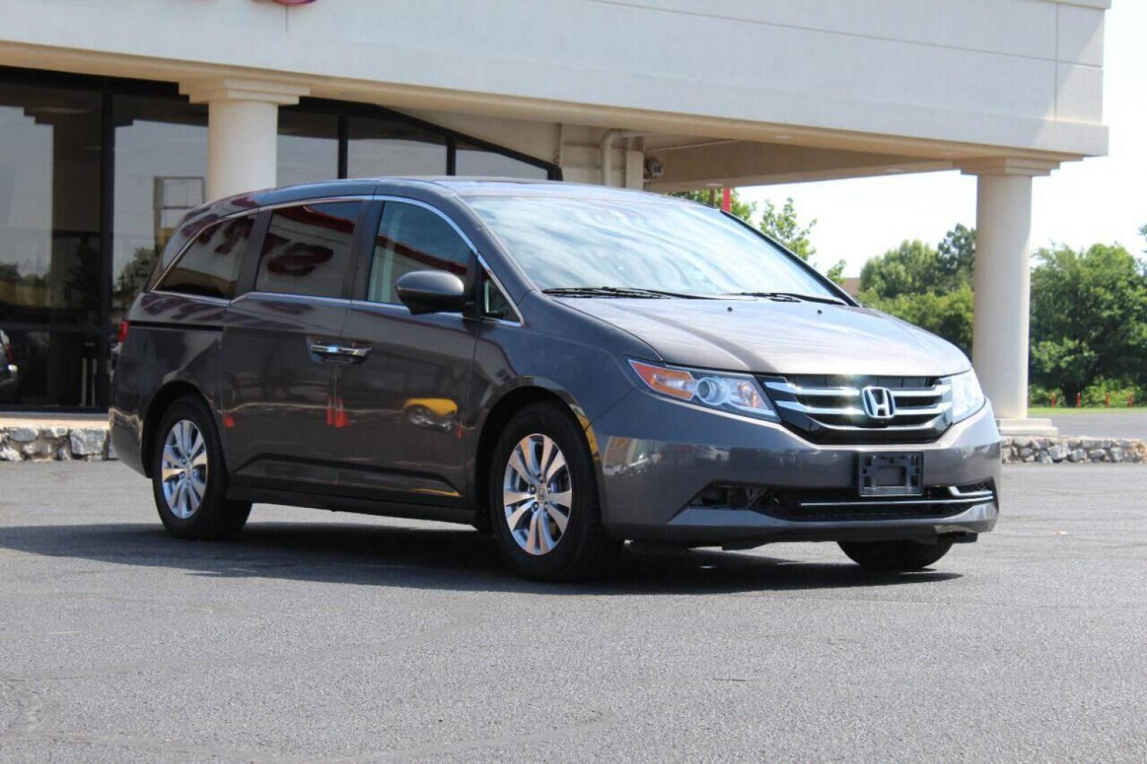 2016 Gray Honda Odyssey EX-L (5FNRL5H64GB) with an 3.5L V6 SOHC 24V engine, 6A transmission, located at 4301 NW 39th , Oklahoma City, OK, 73112, (405) 949-5600, 35.512135, -97.598671 - NO DRIVERS LICENSE NO-FULL COVERAGE INSURANCE-NO CREDIT CHECK. COME ON OVER TO SUPERSPORTS AND TAKE A LOOK AND TEST DRIVE. PLEASE GIVE US A CALL AT (405) 949-5600. NO LICENSIA DE MANEJAR- NO SEGURO DE COBERTURA TOTAL- NO VERIFICACCION DE CREDITO. POR FAVOR VENGAN A SUPERSPORTS, ECHE UN - Photo#0