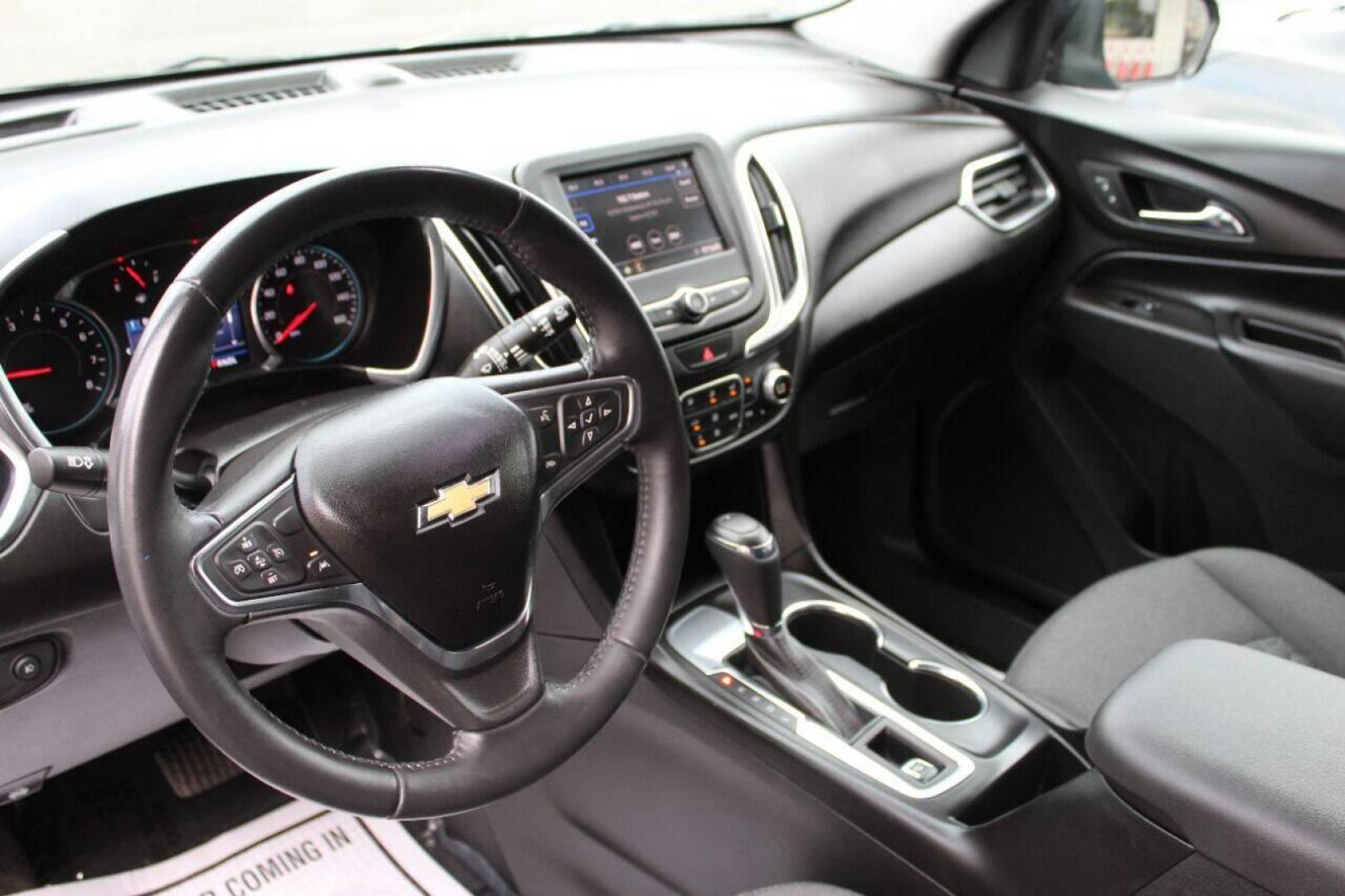 2020 Black Chevrolet Equinox LT 1.5 2WD (2GNAXKEV9L6) with an 1.5L L4 DIR DOHC 16V TURBO engine, 6A transmission, located at 4301 NW 39th , Oklahoma City, OK, 73112, (405) 949-5600, 35.512135, -97.598671 - NO DRIVERS LICENCE NO-FULL COVERAGE INSURANCE-NO CREDIT CHECK. COME ON OVER TO SUPERSPORTS AND TAKE A LOOK AND TEST DRIVE. PLEASE GIVE US A CALL AT (405) 949-5600. NO LICENSIA DE MANEJAR- NO SEGURO DE COBERTURA TOTAL- NO VERIFICACCION DE CREDITO. POR FAVOR VENGAN A SUPERSPORTS, ECHE UN - Photo#15