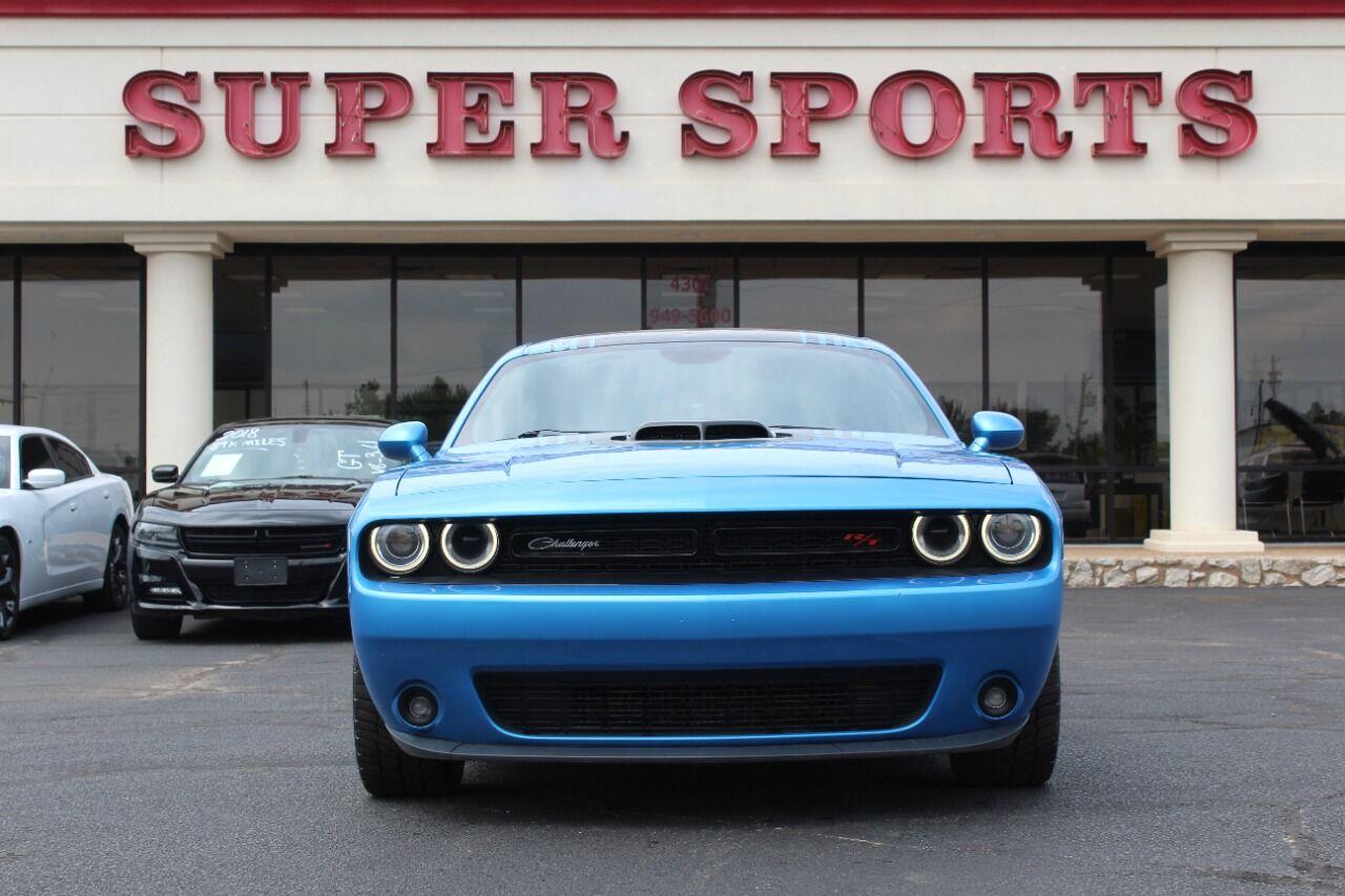 photo of 2016 Dodge Challenger R/T Shaker 2dr Coupe