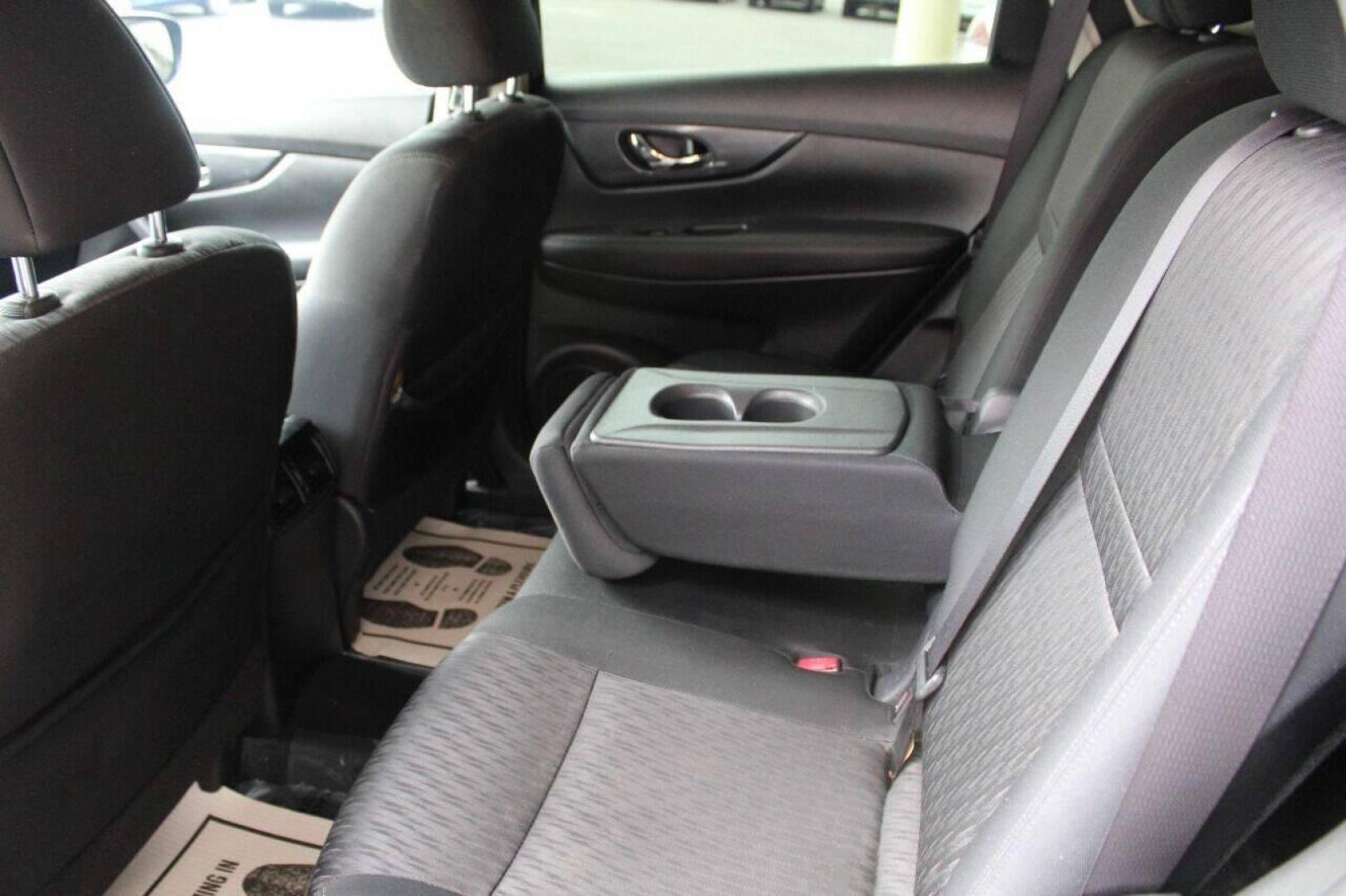 2018 Black Nissan Rogue S AWD (KNMAT2MV1JP) with an 2.5L L4 DOHC 16V engine, CVT transmission, located at 4301 NW 39th , Oklahoma City, OK, 73112, (405) 949-5600, 35.512135, -97.598671 - NO DRIVERS LICENCE NO-FULL COVERAGE INSURANCE-NO CREDIT CHECK. COME ON OVER TO SUPERSPORTS AND TAKE A LOOK AND TEST DRIVE. PLEASE GIVE US A CALL AT (405) 949-5600. NO LICENSIA DE MANEJAR- NO SEGURO DE COBERTURA TOTAL- NO VERIFICACCION DE CREDITO. POR FAVOR VENGAN A SUPERSPORTS, ECHE UN - Photo#14