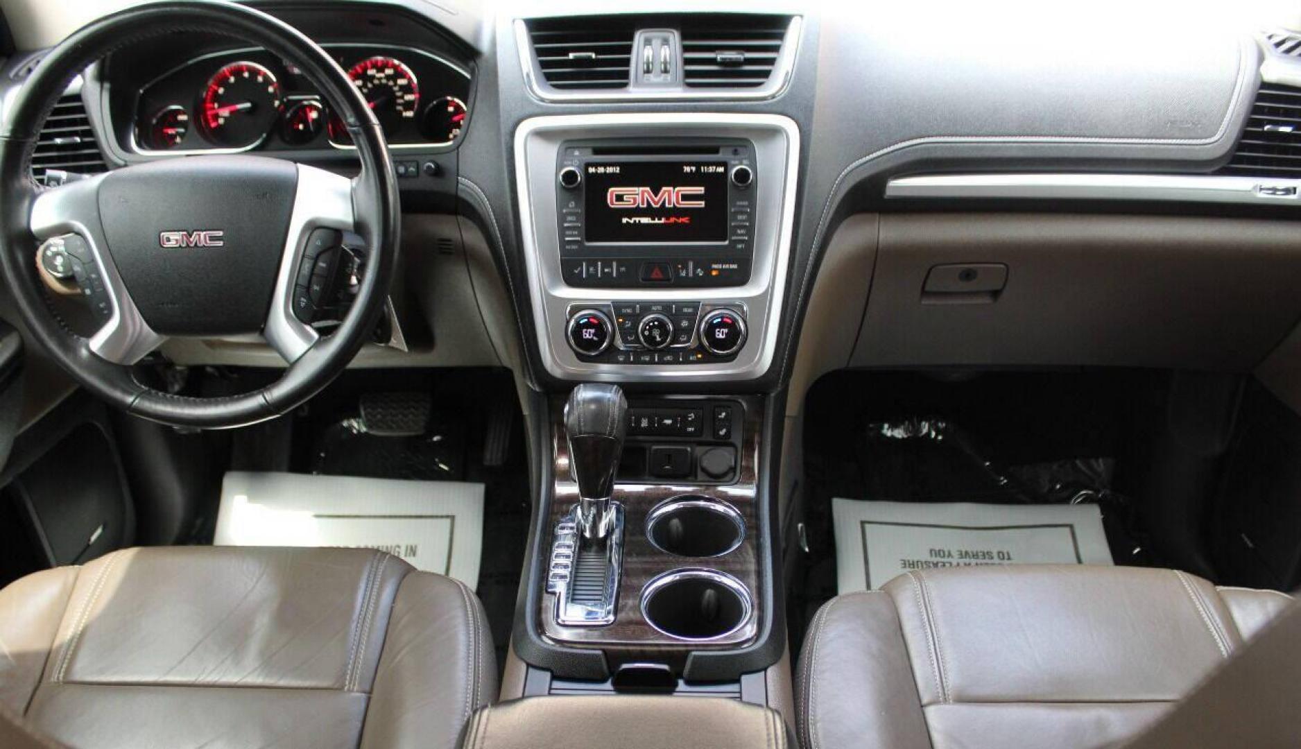 2017 Tan GMC Acadia SLT-2 FWD (1GKKRSKD8HJ) with an 3.6L V6 DOHC 24V engine, 6A transmission, located at 4301 NW 39th , Oklahoma City, OK, 73112, (405) 949-5600, 35.512135, -97.598671 - NO DRIVERS LICENCE NO - FULL COVERAGE INSURANCE - NO CREDIT CHECK. COME ON OVER TO SUPERSPORTS AND TAKE A LOOK AND TEST DRIVE . PLEASE GIVE US A CALL AT (405) 949-5600. NO LICENCIA DE MANEJAR - NO SEGURO DE COBERTURA TOTAL - NO VERIFICACION DE CREDITO. POR FAVOR VENGAN A SUPERSPORTS, EC - Photo#19