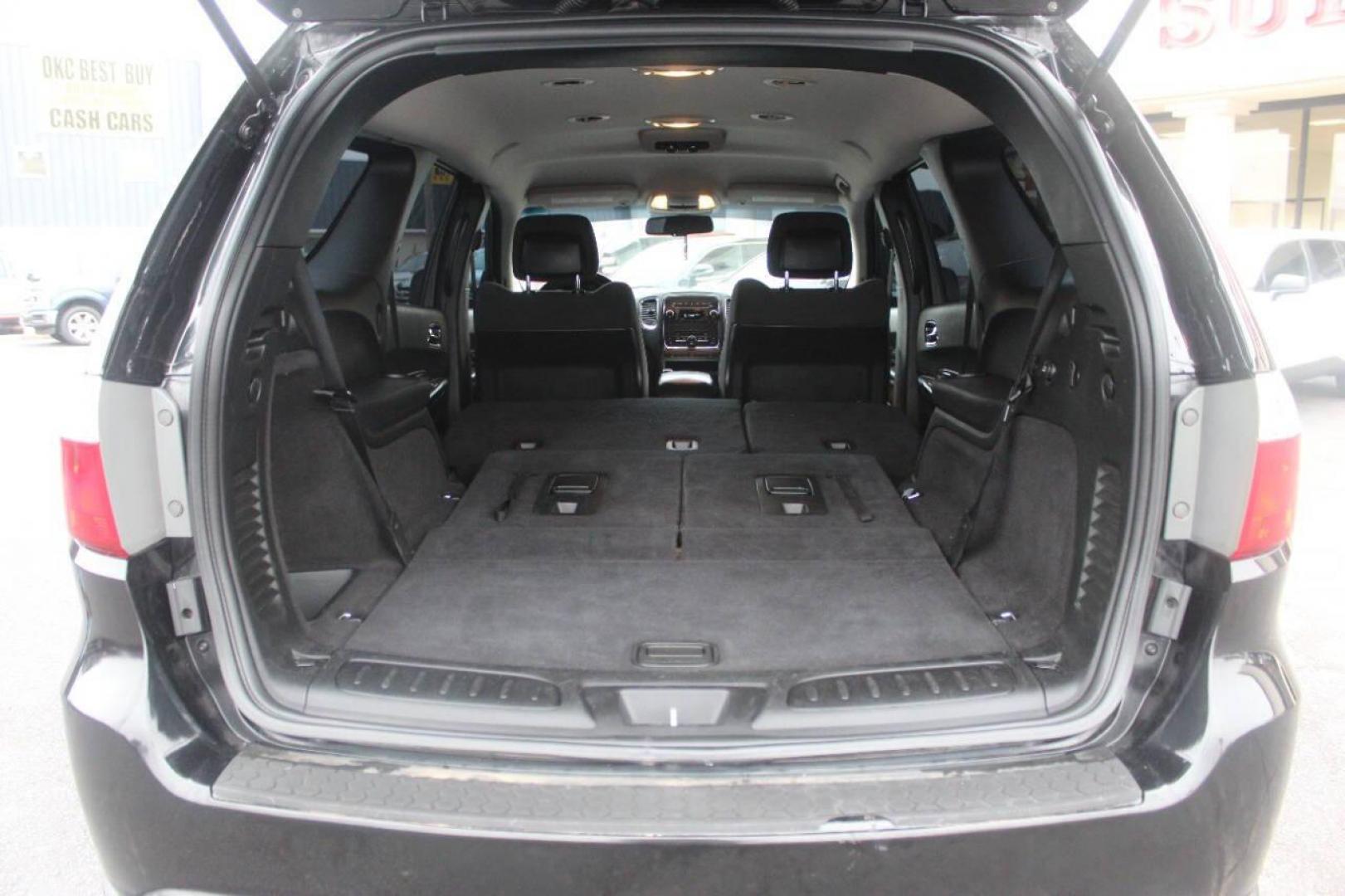 2013 Black Dodge Durango SXT RWD (1C4RDHAG7DC) with an 3.6L V6 DOHC 24V engine, 5-Speed Automatic transmission, located at 4301 NW 39th , Oklahoma City, OK, 73112, (405) 949-5600, 35.512135, -97.598671 - NO DRIVERS LICENCE NO-FULL COVERAGE INSURANCE-NO CREDIT CHECK. COME ON OVER TO SUPERSPORTS AND TAKE A LOOK AND TEST DRIVE PLEASE GIVE US A CALL AT (405) 949-5600. NO LICENSIA DE MANEJAR- NO SEGURO DE COBERTURA TOTAL- NO VERIFICACCION DE CREDITO. POR FAVOR VENGAN A SUPERSPORTS, E - Photo#12