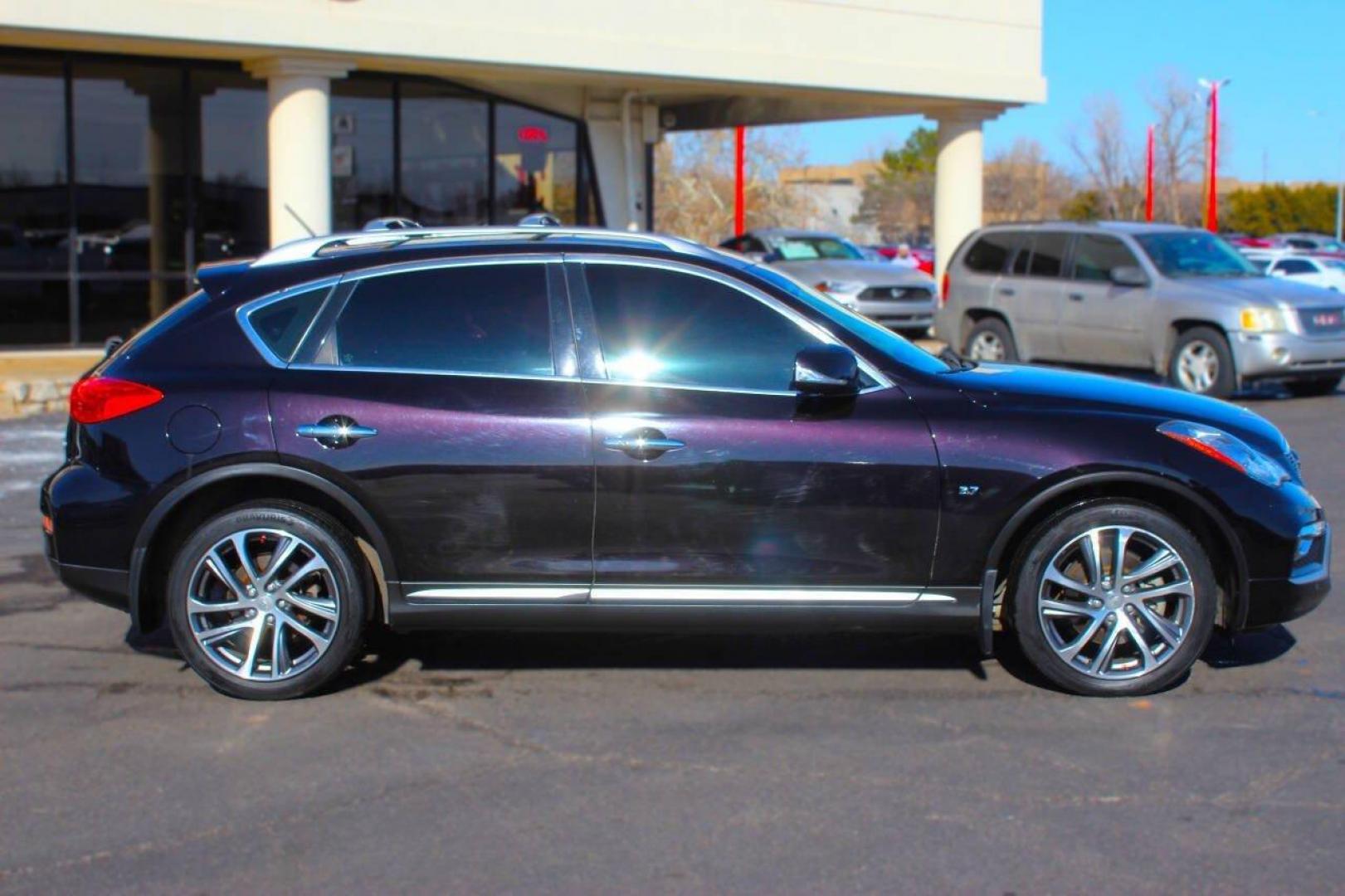 2016 Purple Infiniti QX50 Base AWD (JN1BJ0RR7GM) with an 3.7L V6 DOHC 24V engine, 7A transmission, located at 4301 NW 39th , Oklahoma City, OK, 73112, (405) 949-5600, 35.512135, -97.598671 - NO DRIVERS LICENCE NO-FULL COVERAGE INSURANCE-NO CREDIT CHECK. COME ON OVER TO SUPERSPORTS AND TAKE A LOOK AND TEST DRIVE. PLEASE GIVE US A CALL AT (405) 949-5600 . NO LICENSIA DE MANEJAR- NO SEGURO DE COBERTURA TOTAL- NO VERIFICACCION DE CREDITO. POR FAVOR VENGAN A SUPERSPORTS, ECHE UN - Photo#3