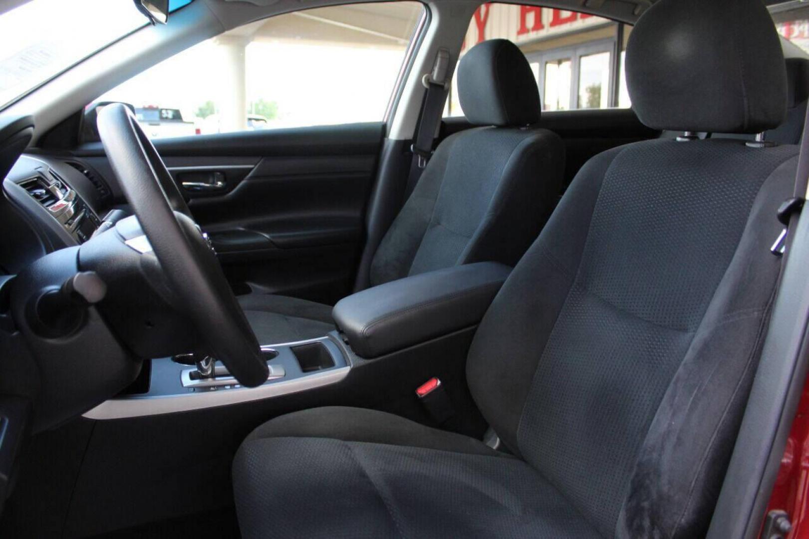 2015 Red Nissan Altima 2.5 S (1N4AL3AP7FC) with an 2.5L L4 DOHC 16V engine, Continuously Variable Transmission transmission, located at 4301 NW 39th , Oklahoma City, OK, 73112, (405) 949-5600, 35.512135, -97.598671 - NO DRIVERS LICENCE NO-FULL COVERAGE INSURANCE-NO CREDIT CHECK. COME ON OVER TO SUPERSPORTS AND TAKE A LOOK AND TEST DRIVE. PLEASE GIVE US A CALL AT (405) 949-5600. NO LICENSIA DE MANEJAR- NO SEGURO DE COBERTURA TOTAL- NO VERIFICACCION DE CREDITO. POR FAVOR VENGAN A SUPERSPORTS, - Photo#16