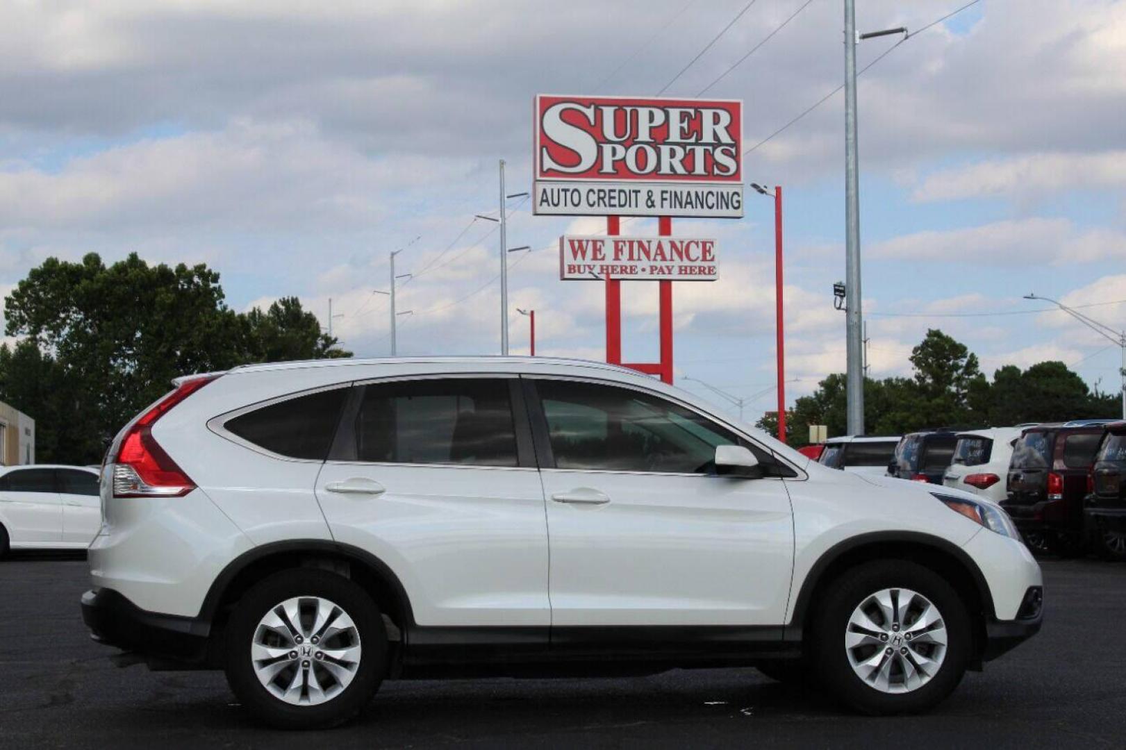 2014 Off White Honda CR-V EX-L 2WD 5-Speed AT (5J6RM3H7XEL) with an 2.4L L4 DOHC 16V engine, 5-Speed Automatic transmission, located at 4301 NW 39th , Oklahoma City, OK, 73112, (405) 949-5600, 35.512135, -97.598671 - Photo#4