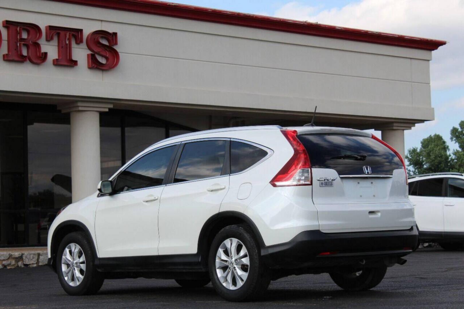2014 Off White Honda CR-V EX-L 2WD 5-Speed AT (5J6RM3H7XEL) with an 2.4L L4 DOHC 16V engine, 5-Speed Automatic transmission, located at 4301 NW 39th , Oklahoma City, OK, 73112, (405) 949-5600, 35.512135, -97.598671 - Photo#6