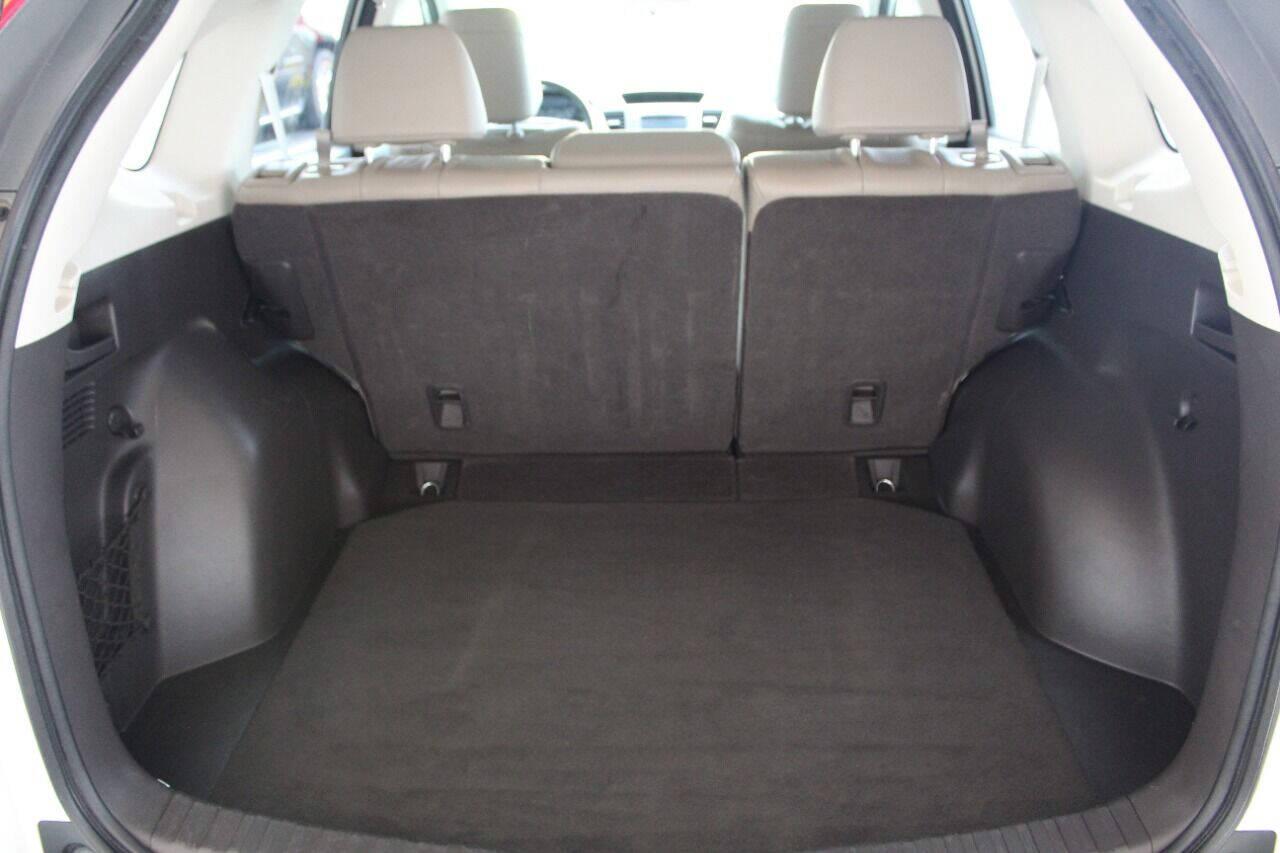 2014 Off White Honda CR-V EX-L 2WD 5-Speed AT (5J6RM3H7XEL) with an 2.4L L4 DOHC 16V engine, 5-Speed Automatic transmission, located at 4301 NW 39th , Oklahoma City, OK, 73112, (405) 949-5600, 35.512135, -97.598671 - NO DRIVERS LICENCE -NO FULL COVERAGE INSURANCE - NO CREDIT CHECK. COME ON OVER TO SUPERSPORTS, TAKE A LOOK AND TEST DRIVE. PLEASE GIVE US A CALL AT (405) 949-5600. NO LICENCIA DE CONDUCIR - NO SEGURO DE COBERTURA TOTAL - NO VERIFICACION DE CREDITO. VISITENOS EN SUPERSPORTS, MIRE NUESTRO - Photo#12