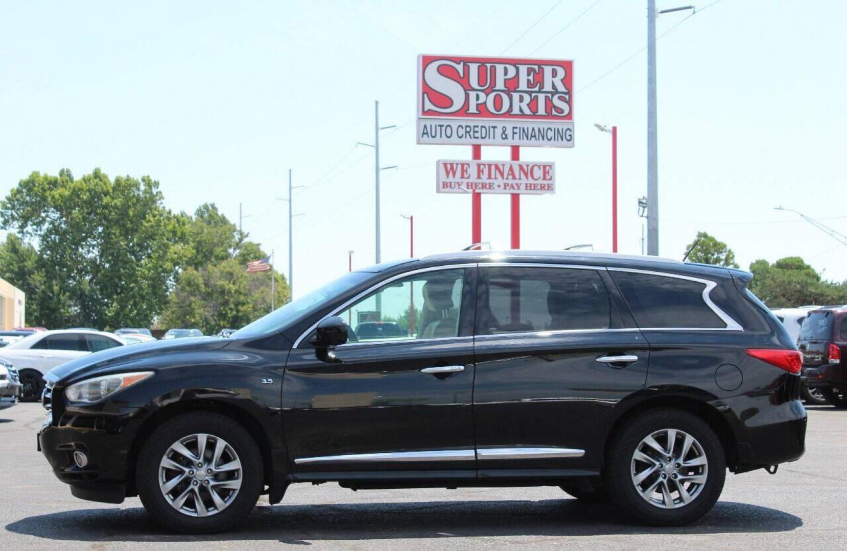 2015 Black Infiniti QX60 Base AWD (5N1AL0MM9FC) with an 3.5L V6 DOHC 24V engine, Continuously Variable Transmission transmission, located at 4301 NW 39th , Oklahoma City, OK, 73112, (405) 949-5600, 35.512135, -97.598671 - NO DRIVERS LICENSE - NO FULL COVERAGE INSURANCE - NO CREDIT CHECK. COME ON OVER TO SUPERSPORTS AND TAKE A LOOK AND TEST DRIVE. PLEASE GIVE US A CALL AT (405) 949-5600. NO LICENCIA DE MANEJAR - NO SEGURO DE COBERTURA TOTAL - NO VERIFICACION DE CREDITO. POR FAVOR VENGAN A SUPERSPORTS, ECH - Photo#6