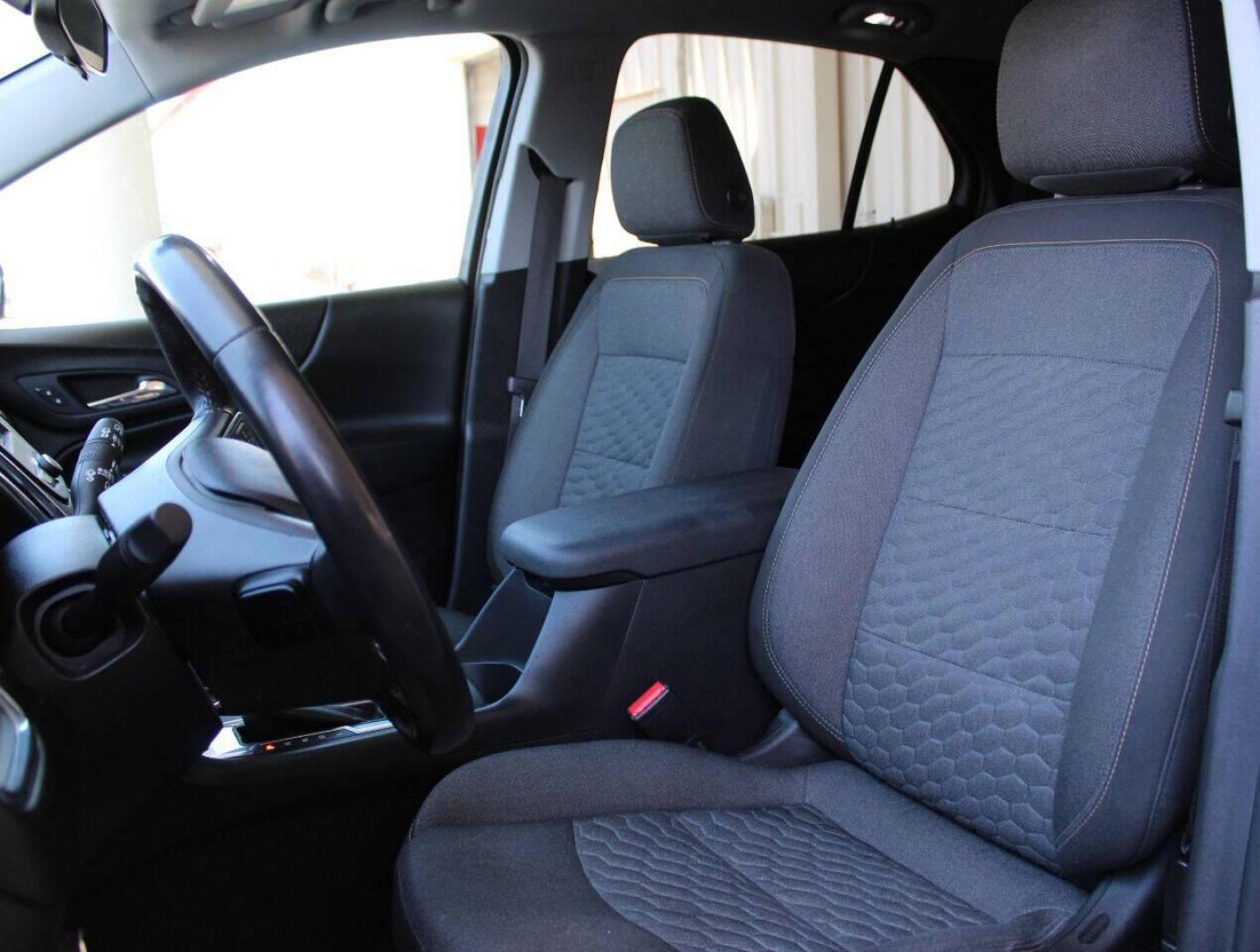 2020 White Chevrolet Equinox LT AWD (3GNAXUEVXLS) with an 1.5L L4 DOHC 16V TURBO engine, 6A transmission, located at 4301 NW 39th , Oklahoma City, OK, 73112, (405) 949-5600, 35.512135, -97.598671 - NO DRIVERS LICENCE -NO FULL COVERAGE INSURANCE - NO CREDIT CHECK. COME ON OVER TO SUPERSPORTS, TAKE A LOOK AND TEST DRIVE. PLEASE GIVE US A CALL AT (405) 949-5600. NO LICENCIA DE CONDUCIR - NO SEGURO DE COBERTURA TOTAL - NO VERIFICACION DE CREDITO. VISITENOS EN SUPERSPORTS, MIRE NUESTRO - Photo#16