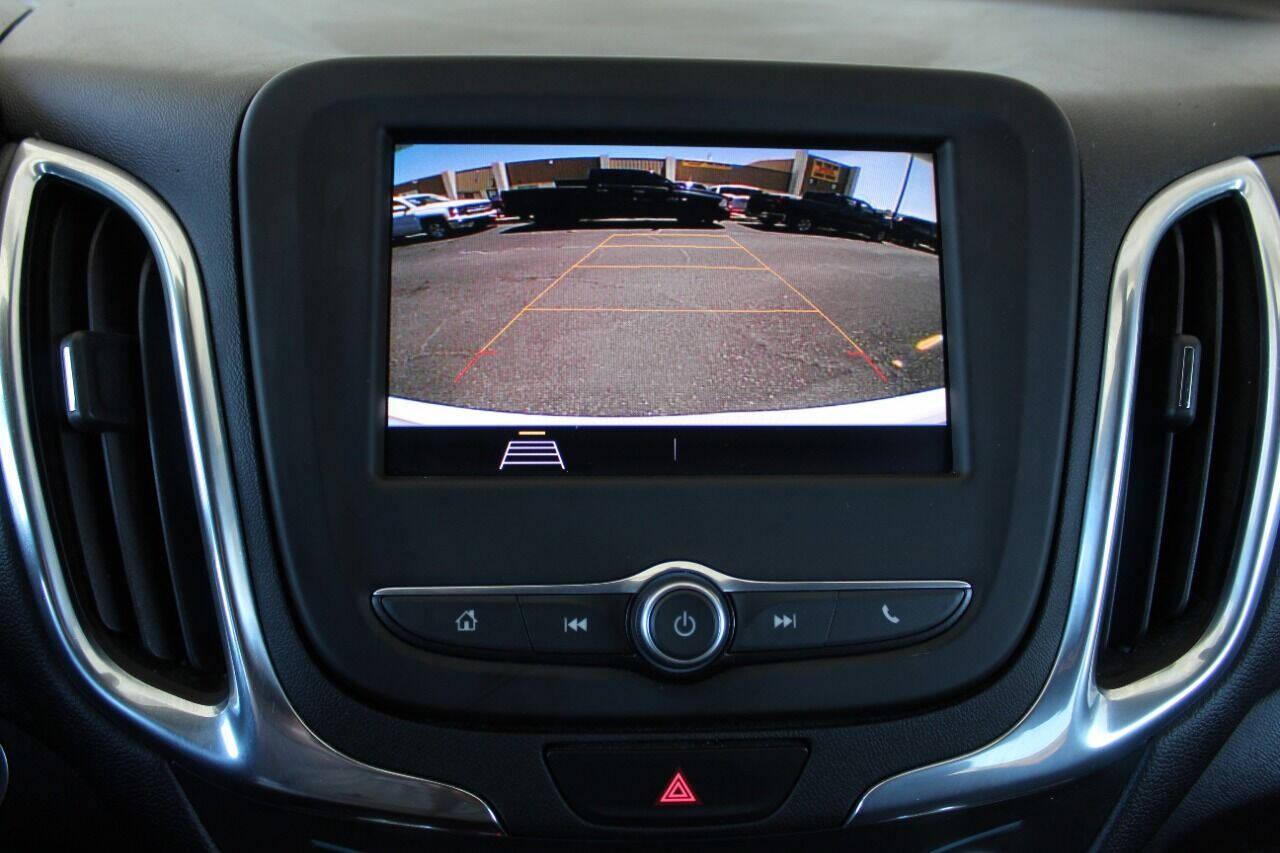 2020 White Chevrolet Equinox LT AWD (3GNAXUEVXLS) with an 1.5L L4 DOHC 16V TURBO engine, 6A transmission, located at 4301 NW 39th , Oklahoma City, OK, 73112, (405) 949-5600, 35.512135, -97.598671 - NO DRIVERS LICENCE -NO FULL COVERAGE INSURANCE - NO CREDIT CHECK. COME ON OVER TO SUPERSPORTS, TAKE A LOOK AND TEST DRIVE. PLEASE GIVE US A CALL AT (405) 949-5600. NO LICENCIA DE CONDUCIR - NO SEGURO DE COBERTURA TOTAL - NO VERIFICACION DE CREDITO. VISITENOS EN SUPERSPORTS, MIRE NUESTRO NUEVO I - Photo#18