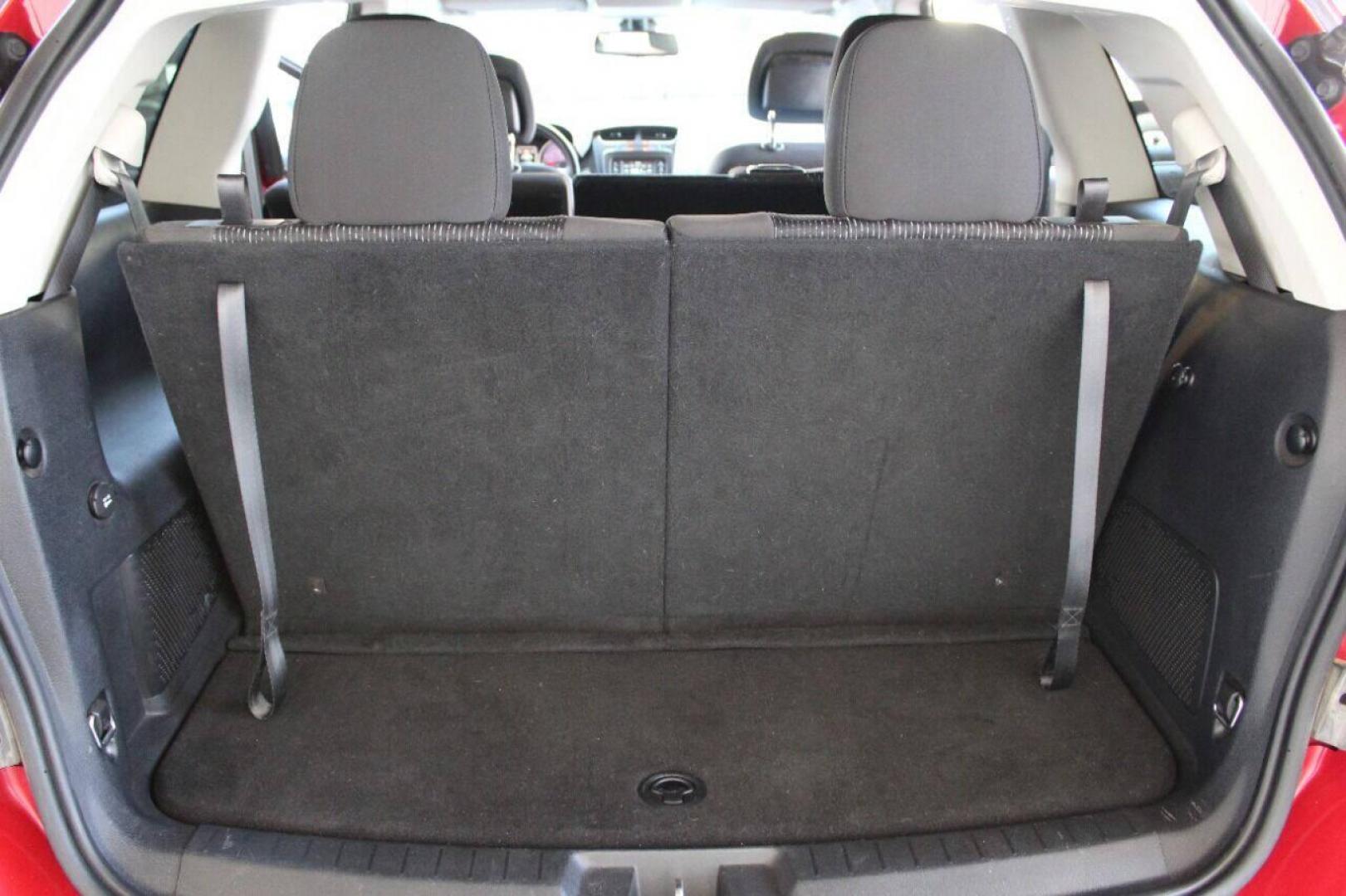 2018 Red Dodge Journey SE (3C4PDCAB3JT) with an 2.4L L4 DOHC 16V engine, 4A transmission, located at 4301 NW 39th , Oklahoma City, OK, 73112, (405) 949-5600, 35.512135, -97.598671 - NO DRIVERS LICENCE -NO FULL COVERAGE INSURANCE - NO CREDIT CHECK. COME ON OVER TO SUPERSPORTS, TAKE A LOOK AND TEST DRIVE. PLEASE GIVE US A CALL AT (405) 949-5600. NO LICENCIA DE CONDUCIR - NO SEGURO DE COBERTURA TOTAL - NO VERIFICACION DE CREDITO. VISITENOS EN SUPERSPORTS, MIRE NUESTRO - Photo#13