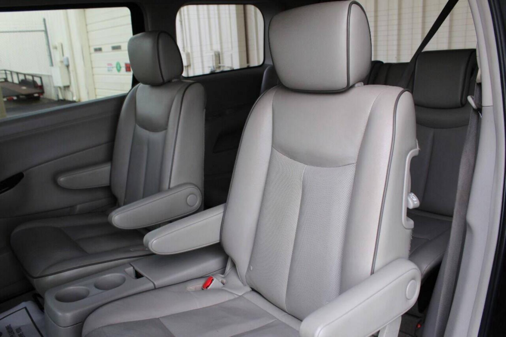 2012 Black Nissan Quest 3.5 S (JN8AE2KP4C9) with an 3.5L V6 DOHC 24V engine, Continuously Variable Transmission transmission, located at 4301 NW 39th , Oklahoma City, OK, 73112, (405) 949-5600, 35.512135, -97.598671 - NO DRIVERS LICENCE NO-FULL COVERAGE INSURANCE-NO CREDIT CHECK. COME ON OVER TO SUPERSPORTS AND TAKE A LOOK AND TEST DRIVE. PLEASE GIVE US A CALL AT (405) 949-5600. NO LICENSIA DE MANEJAR- NO SEGURO DE COBERTURA TOTAL- NO VERIFICACCION DE CREDITO. POR FAVOR VENGAN A SUPERSPORTS, ECHE UN - Photo#34