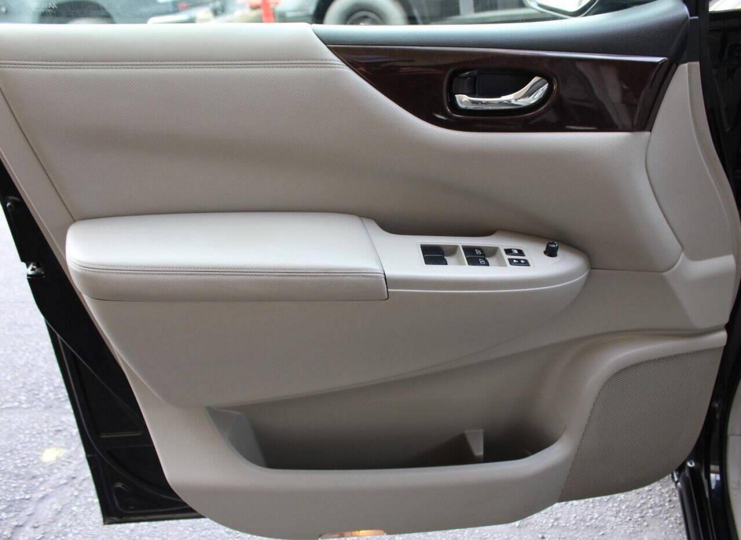 2012 Black Nissan Quest 3.5 S (JN8AE2KP4C9) with an 3.5L V6 DOHC 24V engine, Continuously Variable Transmission transmission, located at 4301 NW 39th , Oklahoma City, OK, 73112, (405) 949-5600, 35.512135, -97.598671 - NO DRIVERS LICENCE NO-FULL COVERAGE INSURANCE-NO CREDIT CHECK. COME ON OVER TO SUPERSPORTS AND TAKE A LOOK AND TEST DRIVE. PLEASE GIVE US A CALL AT (405) 949-5600. NO LICENSIA DE MANEJAR- NO SEGURO DE COBERTURA TOTAL- NO VERIFICACCION DE CREDITO. POR FAVOR VENGAN A SUPERSPORTS, ECHE UN - Photo#36
