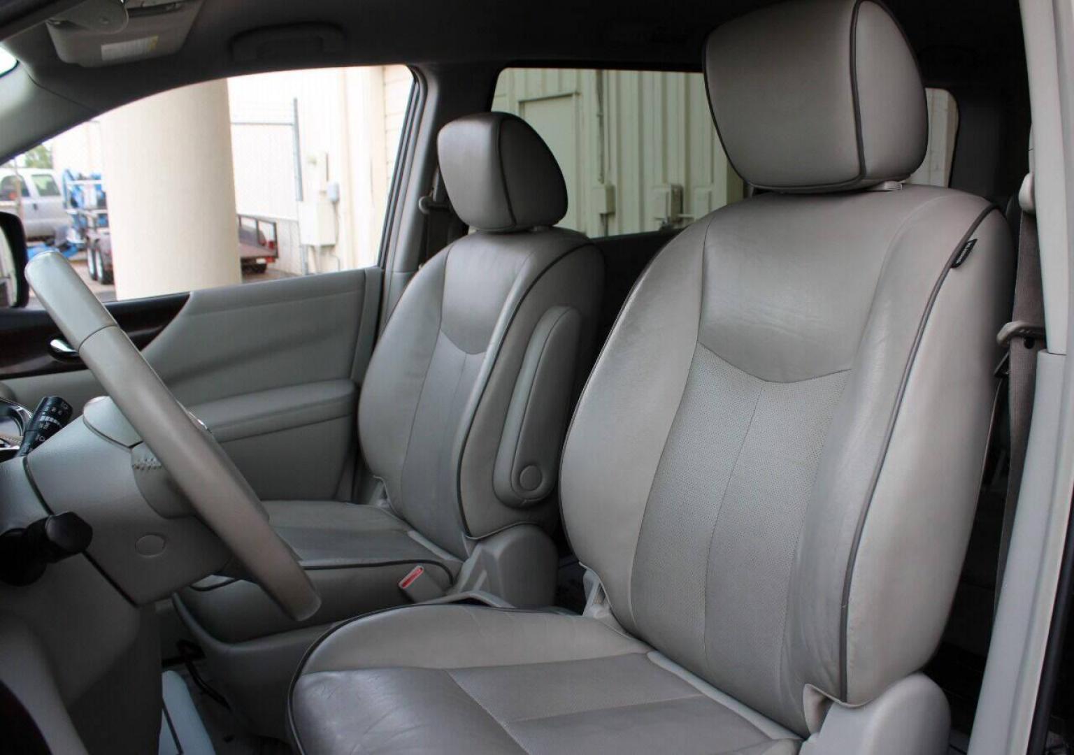 2012 Black Nissan Quest 3.5 S (JN8AE2KP4C9) with an 3.5L V6 DOHC 24V engine, Continuously Variable Transmission transmission, located at 4301 NW 39th , Oklahoma City, OK, 73112, (405) 949-5600, 35.512135, -97.598671 - NO DRIVERS LICENCE NO-FULL COVERAGE INSURANCE-NO CREDIT CHECK. COME ON OVER TO SUPERSPORTS AND TAKE A LOOK AND TEST DRIVE. PLEASE GIVE US A CALL AT (405) 949-5600. NO LICENSIA DE MANEJAR- NO SEGURO DE COBERTURA TOTAL- NO VERIFICACCION DE CREDITO. POR FAVOR VENGAN A SUPERSPORTS, ECHE UN - Photo#37