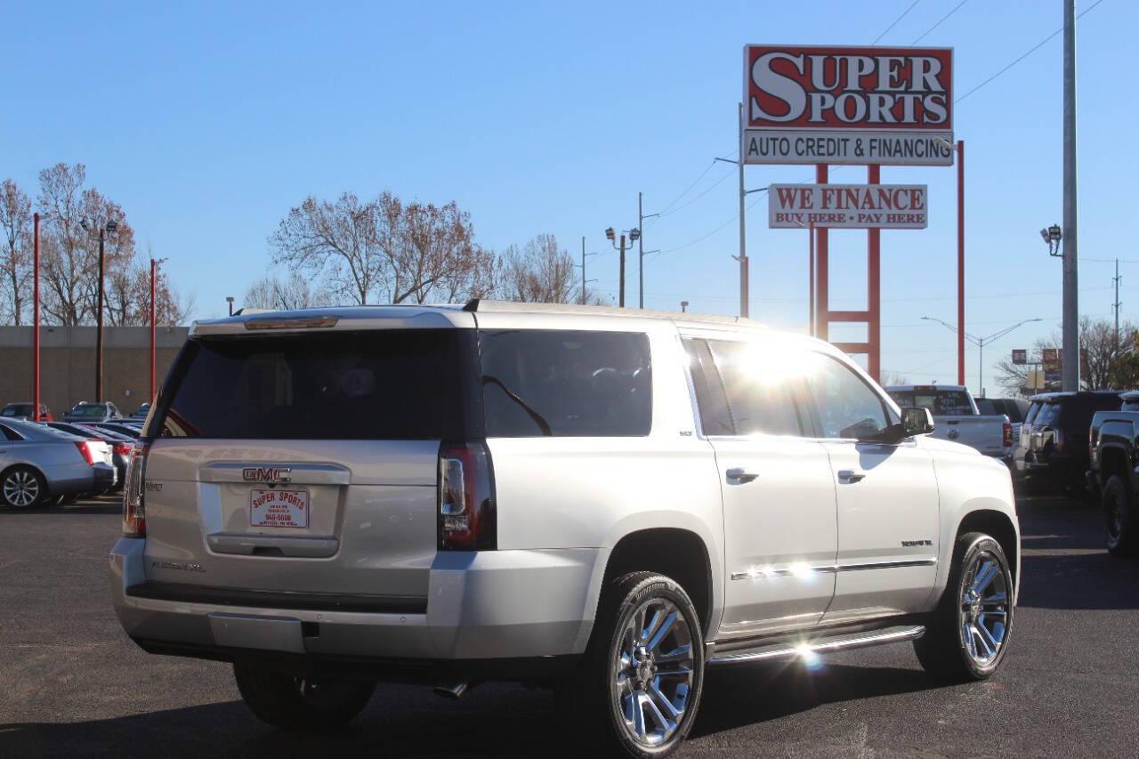 2020 Silver GMC Yukon XL SLT 2WD (1GKS1GKC7LR) with an 5.3L V8 OHV 16V engine, 6A transmission, located at 4301 NW 39th , Oklahoma City, OK, 73112, (405) 949-5600, 35.512135, -97.598671 - NO DRIVERS LICENCE -NO FULL COVERAGE INSURANCE - NO CREDIT CHECK. COME ON OVER TO SUPERSPORTS, TAKE A LOOK AND TEST DRIVE. PLEASE GIVE US A CALL AT (405) 949-5600. NO LICENCIA DE CONDUCIR - NO SEGURO DE COBERTURA TOTAL - NO VERIFICACION DE CREDITO. VISITENOS EN SUPERSPORTS, MIRE NUESTRO - Photo#3