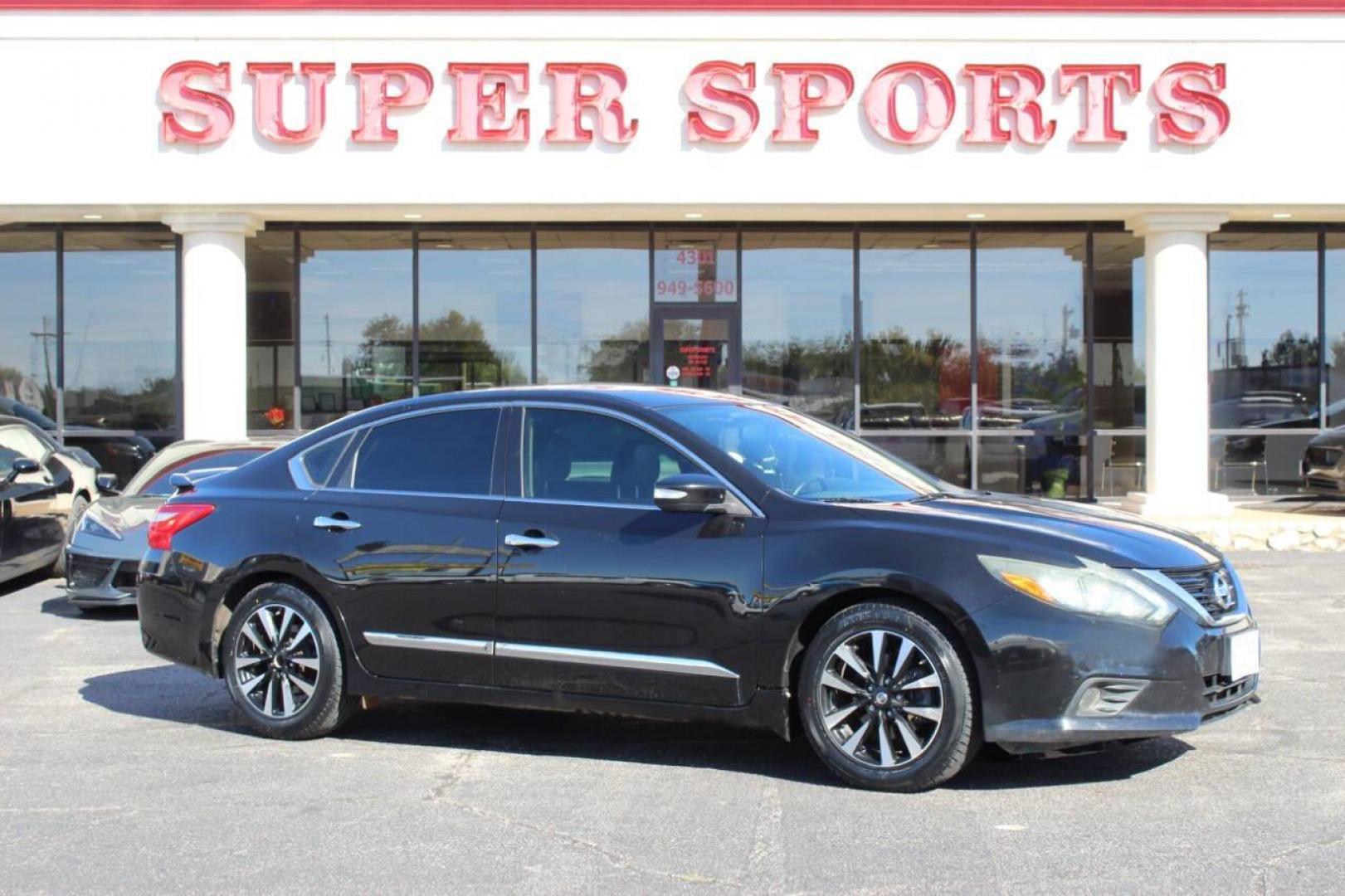 2017 Black Nissan Altima 2.5 S (1N4AL3AP9HC) with an 2.5L L4 DOHC 16V engine, CVT transmission, located at 4301 NW 39th , Oklahoma City, OK, 73112, (405) 949-5600, 35.512135, -97.598671 - 4 new tiers. NO DRIVERS LICENCE -NO FULL COVERAGE INSURANCE - NO CREDIT CHECK. COME ON OVER TO SUPERSPORTS, TAKE A LOOK AND TEST DRIVE. PLEASE GIVE US A CALL AT (405) 949-5600. NO LICENCIA DE CONDUCIR - NO SEGURO DE COBERTURA TOTAL - NO VERIFICACION DE CREDITO. VISITENOS EN SUPERS - Photo#0