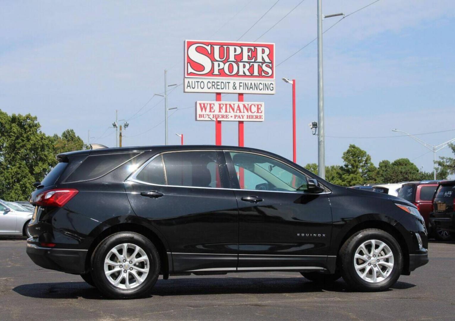 2018 Black Chevrolet Equinox LT AWD (2GNAXSEV7J6) with an 1.5L L4 DIR DOHC 16V TURBO engine, 6A transmission, located at 4301 NW 39th , Oklahoma City, OK, 73112, (405) 949-5600, 35.512135, -97.598671 - NO DRIVERS LICENCE NO-FULL COVERAGE INSURANCE-NO CREDIT CHECK. COME ON OVER TO SUPERSPORTS AND TAKE A LOOK AND TEST DRIVE. PLEASE GIVE US A CALL AT (405) 949-5600. NO LICENSIA DE MANEJAR- NO SEGURO DE COBERTURA TOTAL- NO VERIFICACCION DE CREDITO. POR FAVOR VENGAN A SUPERSPORTS, ECHE UN - Photo#8