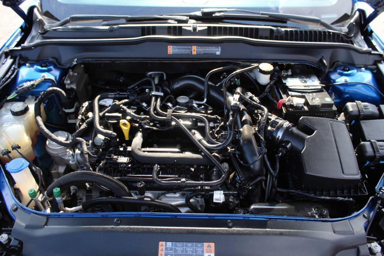 2017 Blue Ford Fusion SE (3FA6P0HD3HR) with an 1.5L L4 DOHC 16V engine, 6A transmission, located at 4301 NW 39th , Oklahoma City, OK, 73112, (405) 949-5600, 35.512135, -97.598671 - NO DRIVERS LICENCE -NO FULL COVERAGE INSURANCE - NO CREDIT CHECK. COME ON OVER TO SUPERSPORTS, TAKE A LOOK AND TEST DRIVE. PLEASE GIVE US A CALL AT (405) 949-5600. NO LICENCIA DE CONDUCIR - NO SEGURO DE COBERTURA TOTAL - NO VERIFICACION DE CREDITO. VISITENOS EN SUPERSPORTS, MIRE NUESTRO - Photo#7