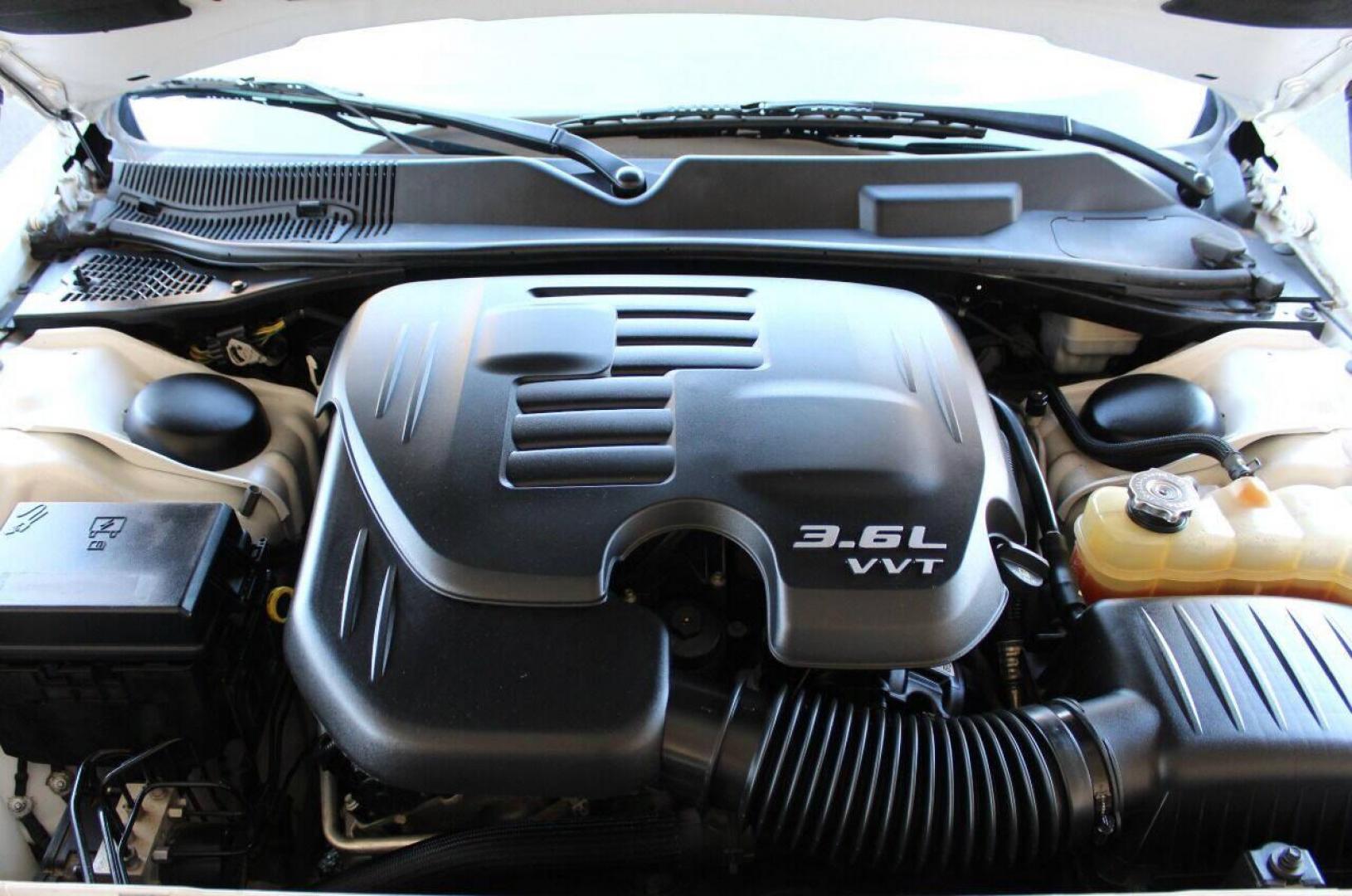 2011 Other Dodge Challenger SE (2B3CJ4DG4BH) with an 3.6L V6 DOHC 24V engine, 4-Speed Automatic transmission, located at 4301 NW 39th , Oklahoma City, OK, 73112, (405) 949-5600, 35.512135, -97.598671 - NO DRIVERS LICENCE NO-FULL COVERAGE INSURANCE-NO CREDIT CHECK. COME ON OVER TO SUPERSPORTS AND TAKE A LOOK AND TEST DRIVE. PLEASE GIVE US A CALL AT (405) 949-5600. NO LICENSIA DE MANEJAR- NO SEGURO DE COBERTURA TOTAL- NO VERIFICACCION DE CREDITO. POR FAVOR VENGAN A SUPERSPORTS, ECHE UN - Photo#8