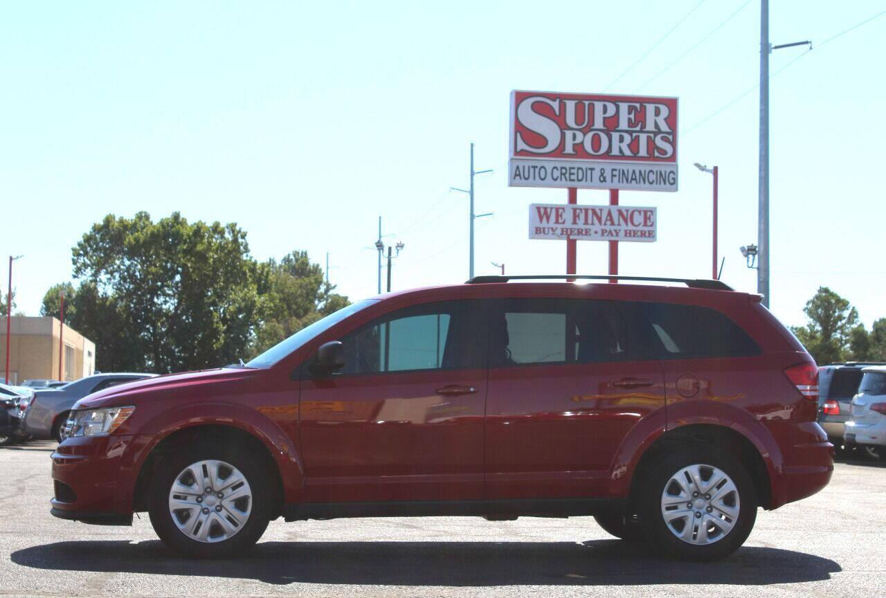2020 Red Dodge Journey SE Value (3C4PDCAB5LT) with an 2.4L L4 DOHC 16V engine, 6A transmission, located at 4301 NW 39th , Oklahoma City, OK, 73112, (405) 949-5600, 35.512135, -97.598671 - NO DRIVERS LICENCE NO-FULL COVERAGE INSURANCE-NO CREDIT CHECK. COME ON OVER TO SUPERSPORTS AND TAKE A LOOK AND TEST DRIVE. PLEASE GIVE US A CALL AT (405) 949-5600. NO LICENSIA DE MANEJAR- NO SEGURO DE COBERTURA TOTAL- NO VERIFICACCION DE CREDITO. POR FAVOR VENGAN A SUPERSPORTS, ECHE UN - Photo#27