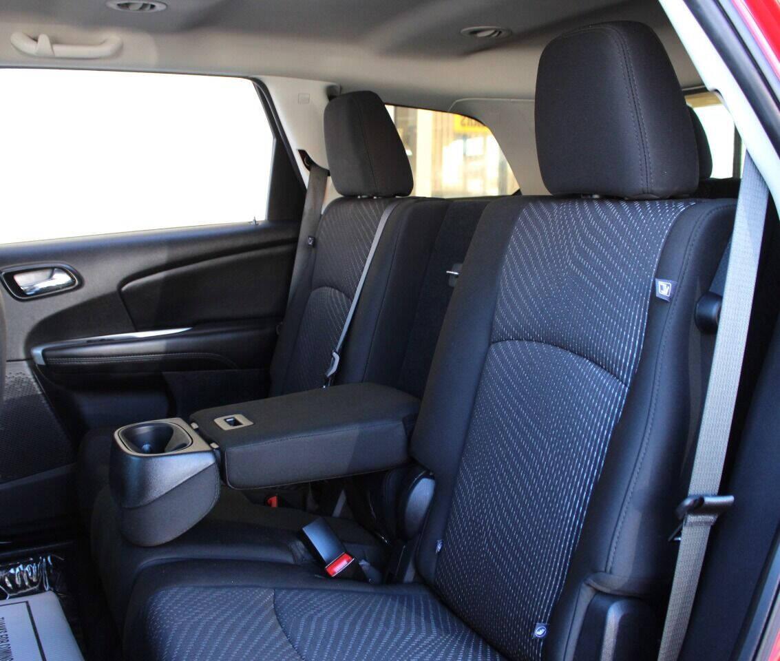 2020 Red Dodge Journey SE Value (3C4PDCAB5LT) with an 2.4L L4 DOHC 16V engine, 6A transmission, located at 4301 NW 39th , Oklahoma City, OK, 73112, (405) 949-5600, 35.512135, -97.598671 - NO DRIVERS LICENCE NO-FULL COVERAGE INSURANCE-NO CREDIT CHECK. COME ON OVER TO SUPERSPORTS AND TAKE A LOOK AND TEST DRIVE. PLEASE GIVE US A CALL AT (405) 949-5600. NO LICENSIA DE MANEJAR- NO SEGURO DE COBERTURA TOTAL- NO VERIFICACCION DE CREDITO. POR FAVOR VENGAN A SUPERSPORTS, ECHE UN - Photo#35