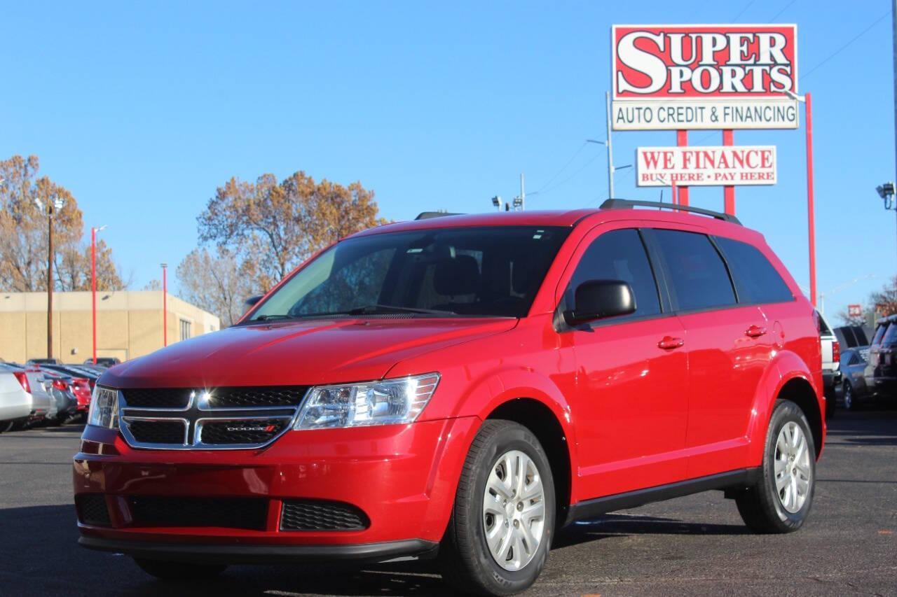 2020 Red Dodge Journey SE Value (3C4PDCAB5LT) with an 2.4L L4 DOHC 16V engine, 6A transmission, located at 4301 NW 39th , Oklahoma City, OK, 73112, (405) 949-5600, 35.512135, -97.598671 - NO DRIVERS LICENCE NO-FULL COVERAGE INSURANCE-NO CREDIT CHECK. COME ON OVER TO SUPERSPORTS AND TAKE A LOOK AND TEST DRIVE. PLEASE GIVE US A CALL AT (405) 949-5600. NO LICENSIA DE MANEJAR- NO SEGURO DE COBERTURA TOTAL- NO VERIFICACCION DE CREDITO. POR FAVOR VENGAN A SUPERSPORTS, ECHE UN - Photo#6