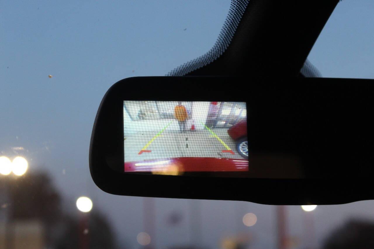 2020 Red Dodge Journey SE Value (3C4PDCAB5LT) with an 2.4L L4 DOHC 16V engine, 6A transmission, located at 4301 NW 39th , Oklahoma City, OK, 73112, (405) 949-5600, 35.512135, -97.598671 - NO DRIVERS LICENCE NO-FULL COVERAGE INSURANCE-NO CREDIT CHECK. COME ON OVER TO SUPERSPORTS AND TAKE A LOOK AND TEST DRIVE. PLEASE GIVE US A CALL AT (405) 949-5600. NO LICENSIA DE MANEJAR- NO SEGURO DE COBERTURA TOTAL- NO VERIFICACCION DE CREDITO. POR FAVOR VENGAN A SUPERSPORTS, ECHE UN - Photo#20