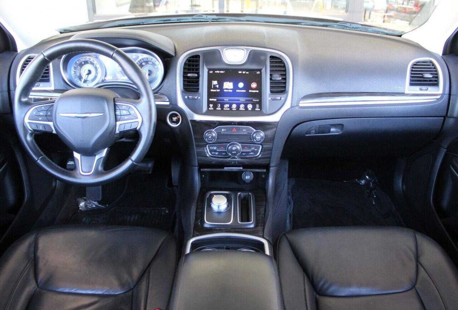 2015 Maroon Chrysler 300 Limited RWD (2C3CCAAG6FH) with an 3.6L V6 3.6L V6 engine, Automatic 8-Speed transmission, located at 4301 NW 39th , Oklahoma City, OK, 73112, (405) 949-5600, 35.512135, -97.598671 - Hablamos espanol. SPEND SMART --- BUY FROM SUPER SPORTS. ALL PRICES, DOWN PAYMENTS, PAYMENTS, AND FINANCE TERMS ARE NEGOTIABLE AT THE TIME OF APPROVAL. WE WILL WORK WITH YOU TO FIT YOUR BUDGET. WE WILL EVEN LOWER AND ADJUST THE NUMBERS TO HELP MAKE THE VEHICLE MORE AFFORDABLE FOR YOU.- Photo#17